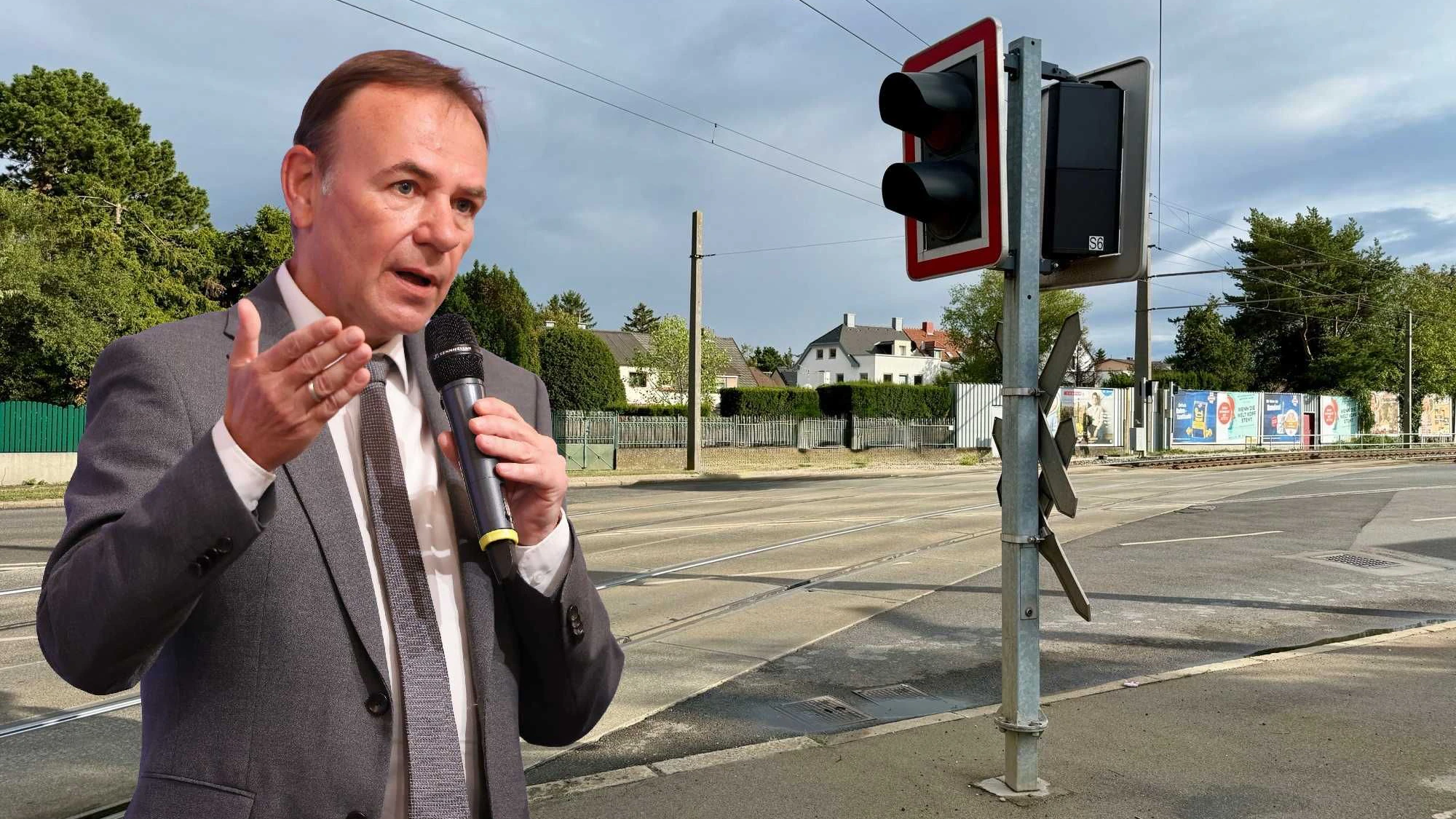 Bezirksvorsteher Gerald Bischof verkündete Aus für Glocke.