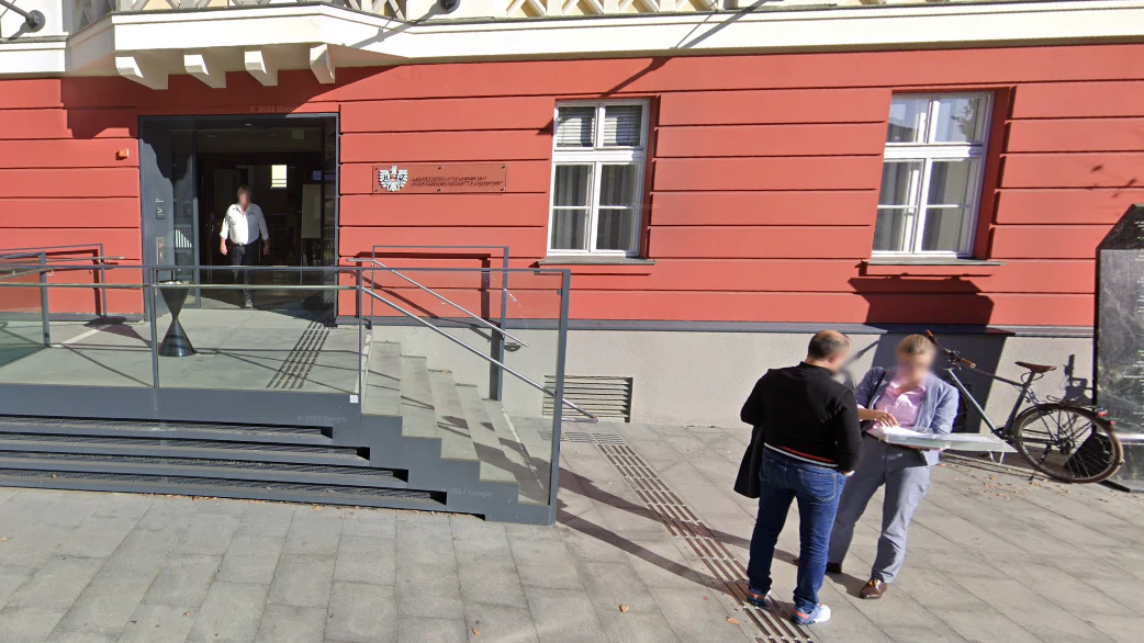 Der blutige Fall in der Justizanstalt Klagenfurt wirft weiter Fragen auf.