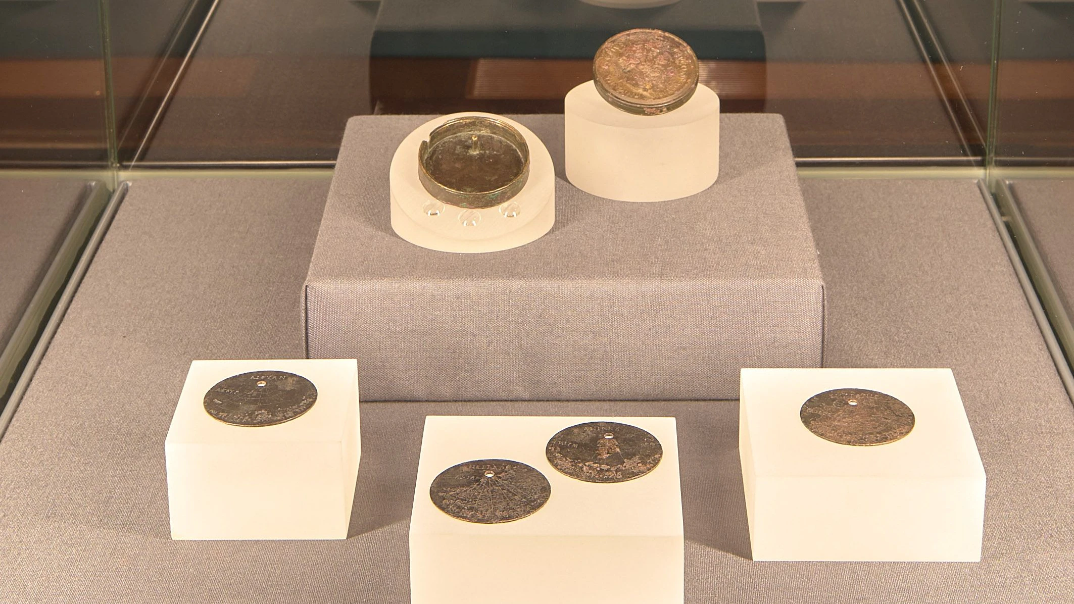 Im Kunsthistorischen Museum in Wien wird ab Freitag eine 1.800 Jahre alte römische Taschensonnenuhr ausgestellt. 