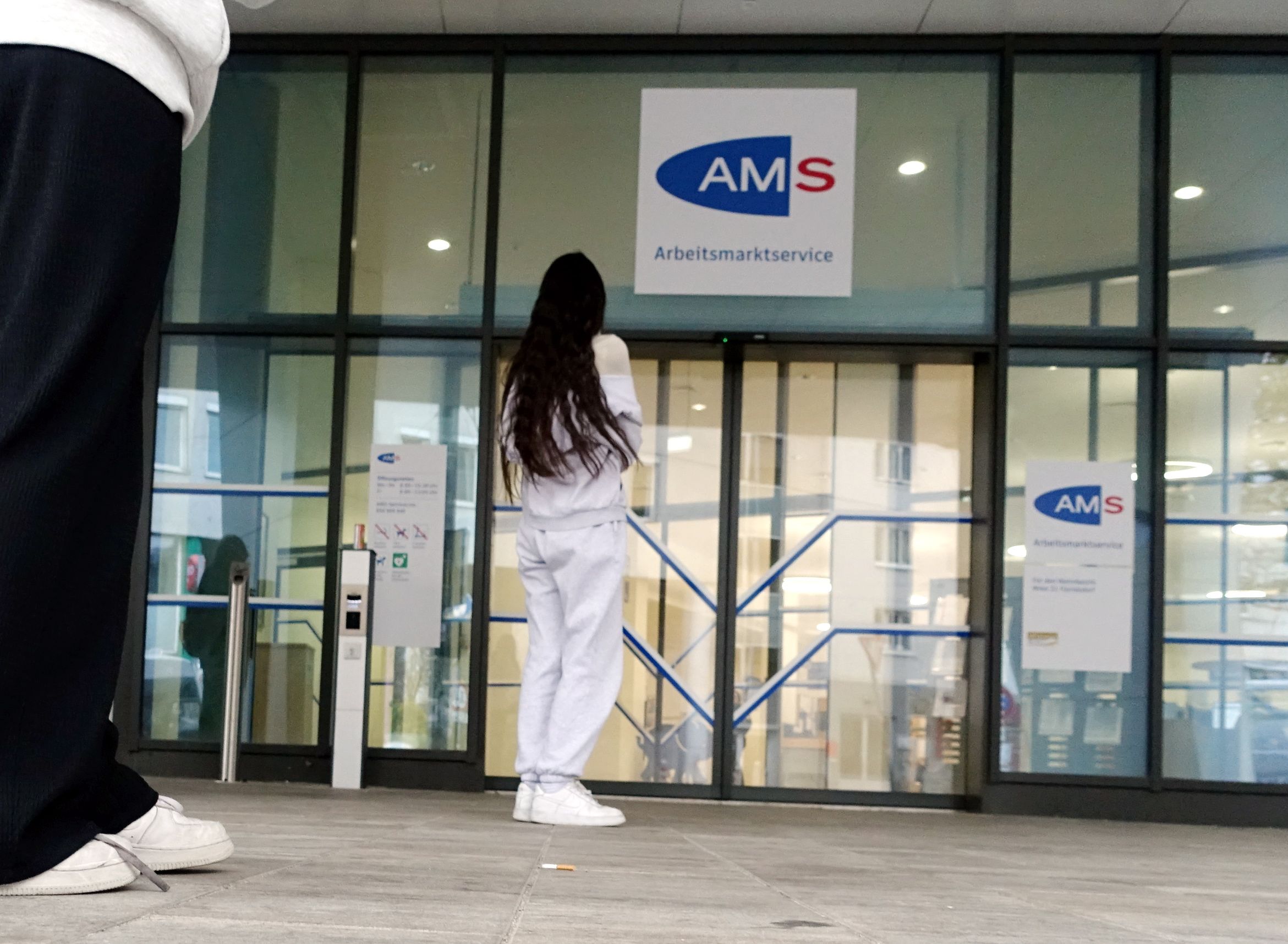 Viele junge Migranten haben Schwierigkeiten bei der Jobsuche.