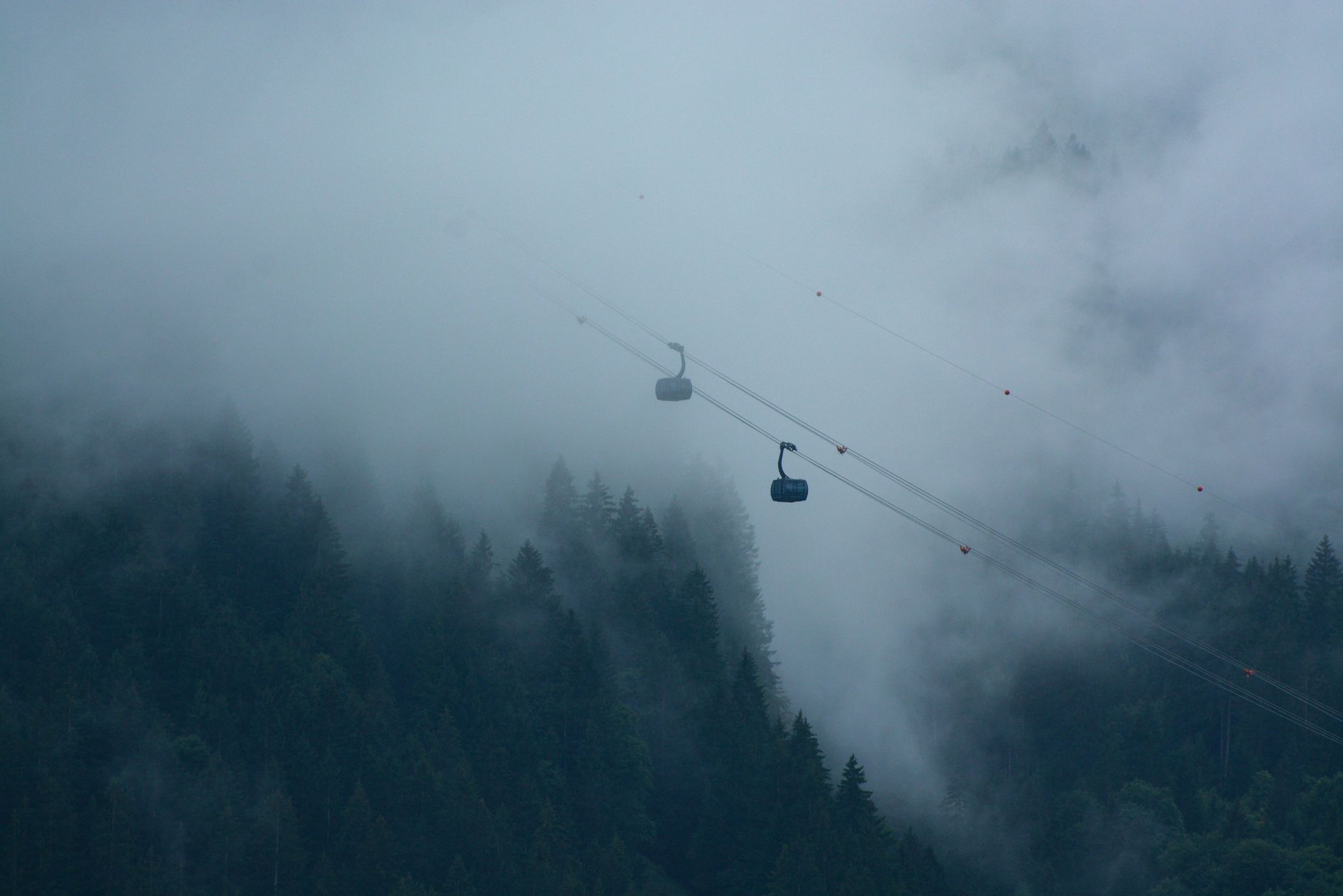 Eine geheime Seilbahn am Dachstein hat ein ganz besonderes Ziel.