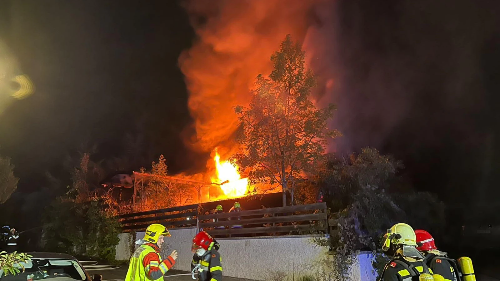 Nächtlicher Brandeinsatz in Stuppach