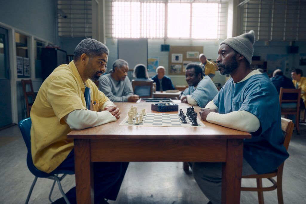 Frank (links, Kingsley Ben-Adir) mit Louis (Rob Morgan)