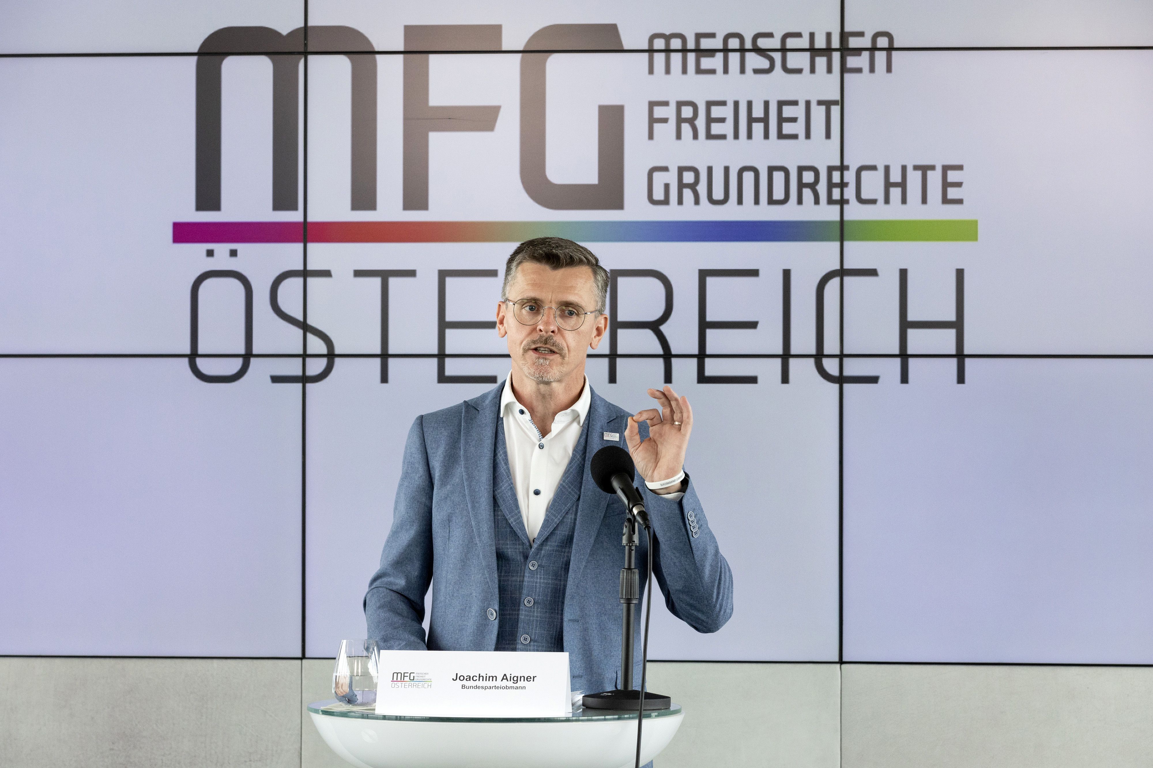 Mit Joachim Aigner fuhr die MFG 2021 einen Erfolg bei der Landtagswahl in OÖ ein.