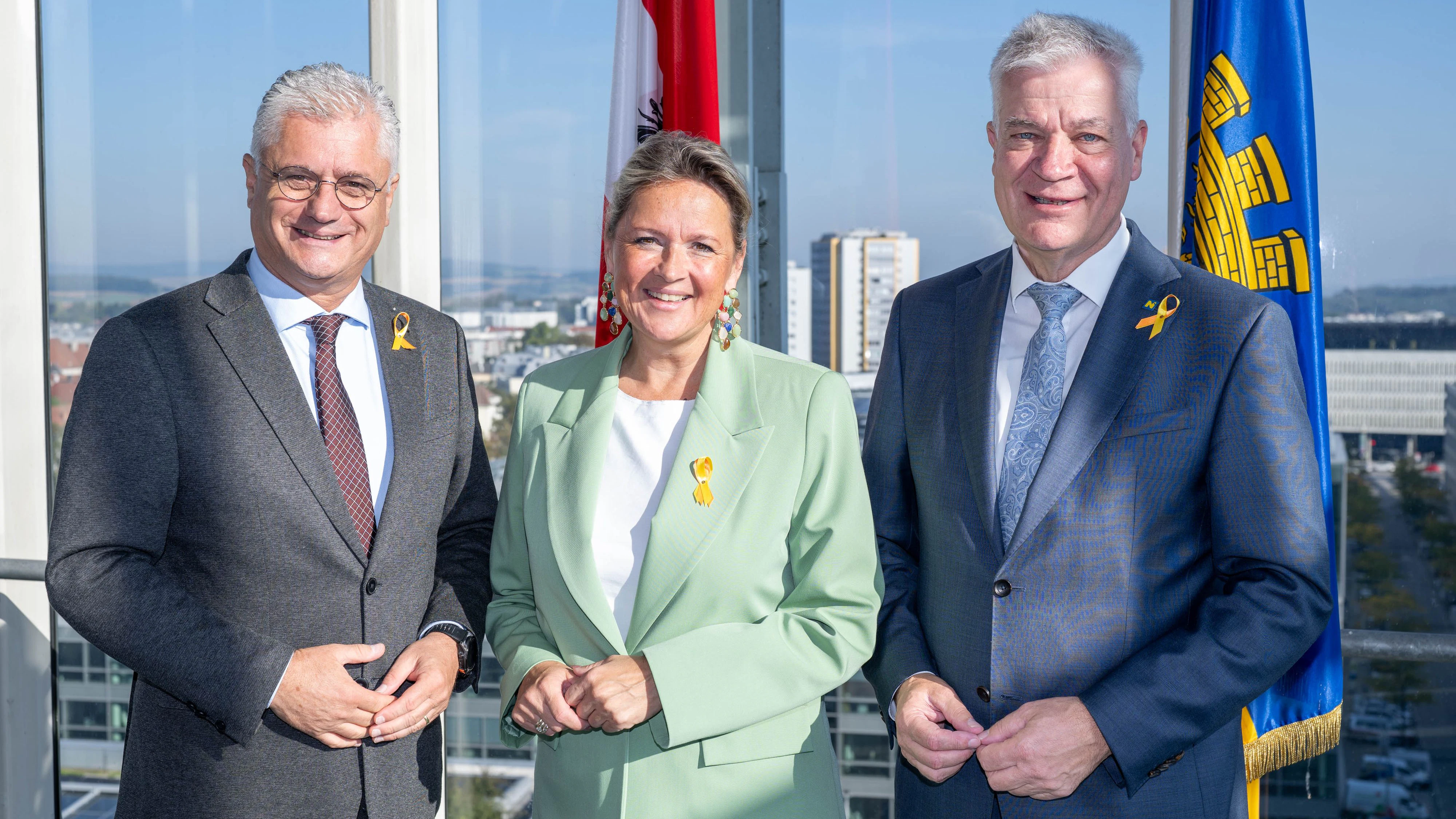v.l.n.r.: Landesrat Martin Antauer (FP), Landesrätin Susanne Rosenkranz (FP), Landesrat Anton Kasser  (VP)