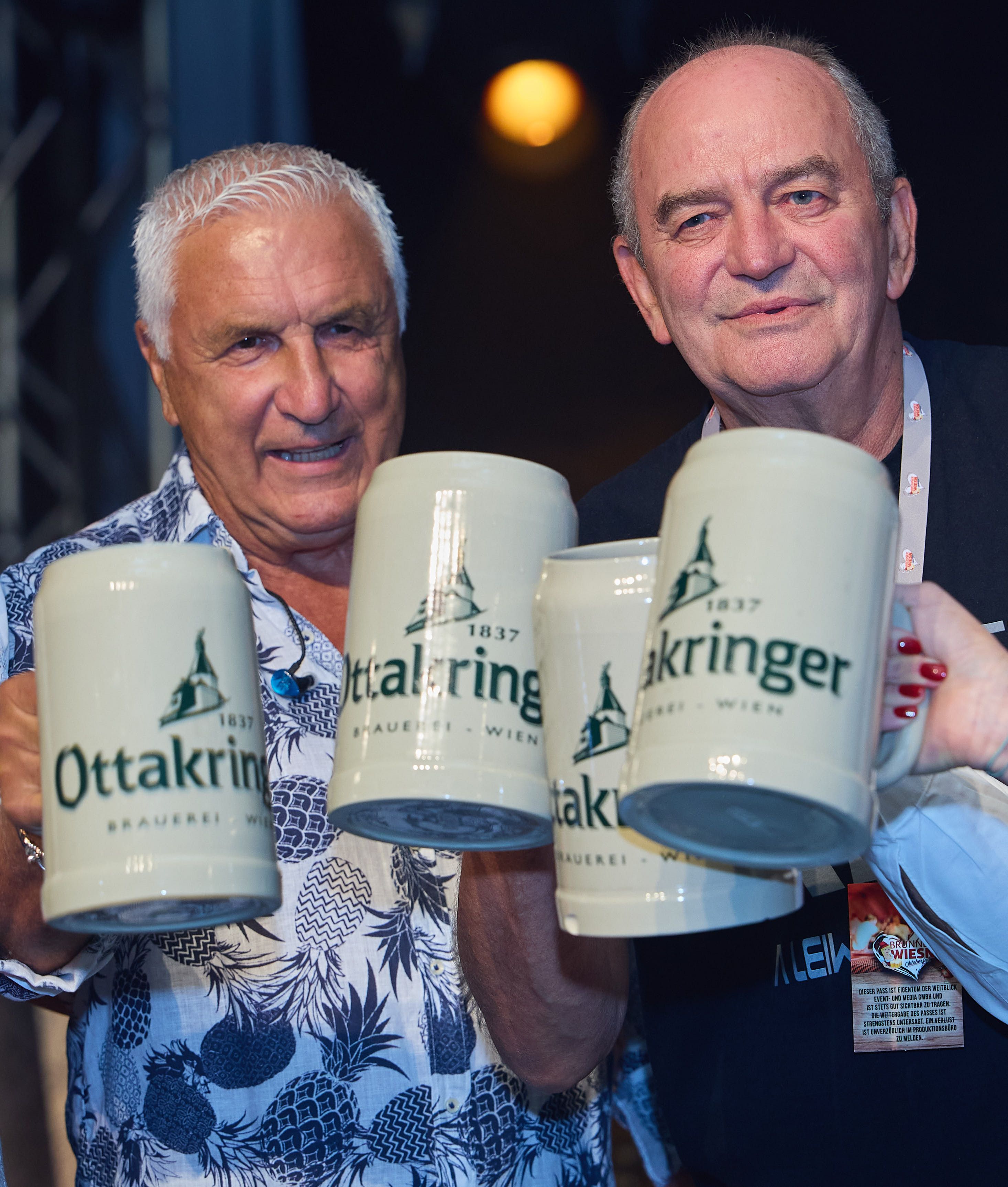 Wer den Maßkrug einfach einsteckt, macht sich strafbar.