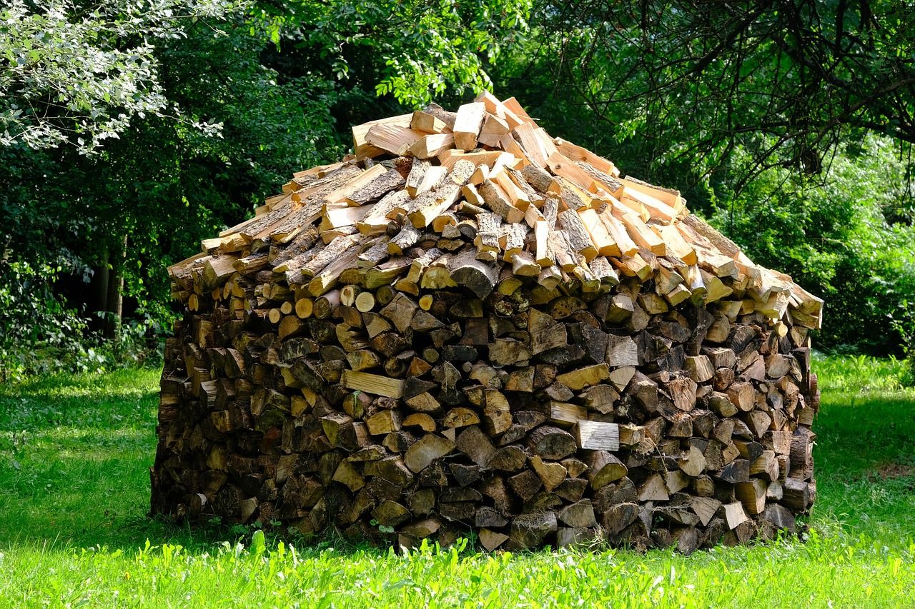 Brennholzstapel für Kaminofen