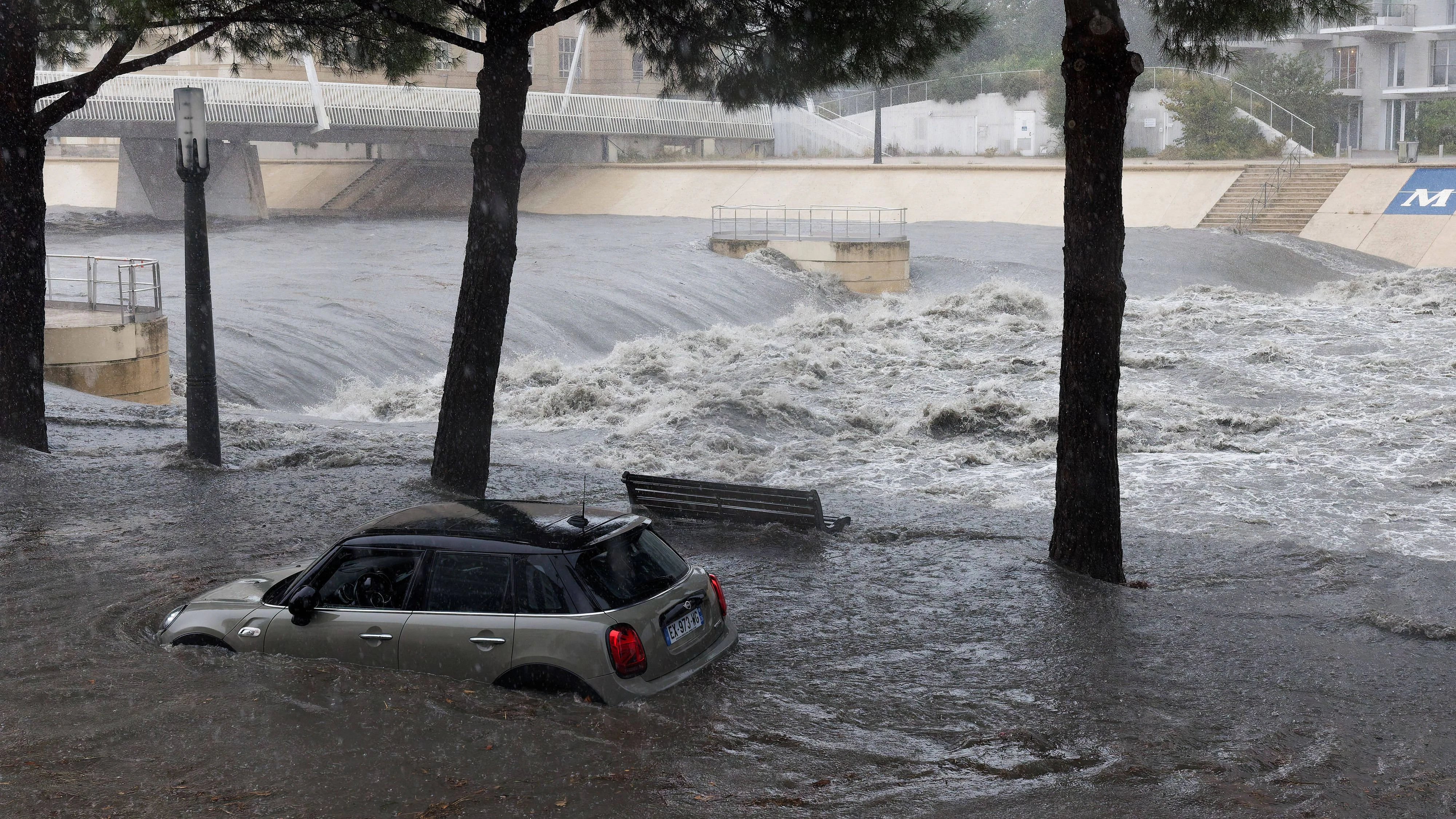 Heute.at - Über 400 Liter Regen – Südfrankreich versinkt