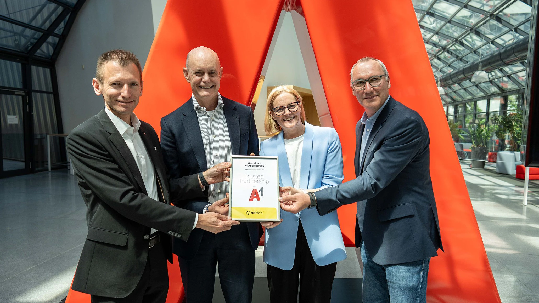 Mehr als 20.000 KMU setzen auf Cyber Security von A1 und Norton.