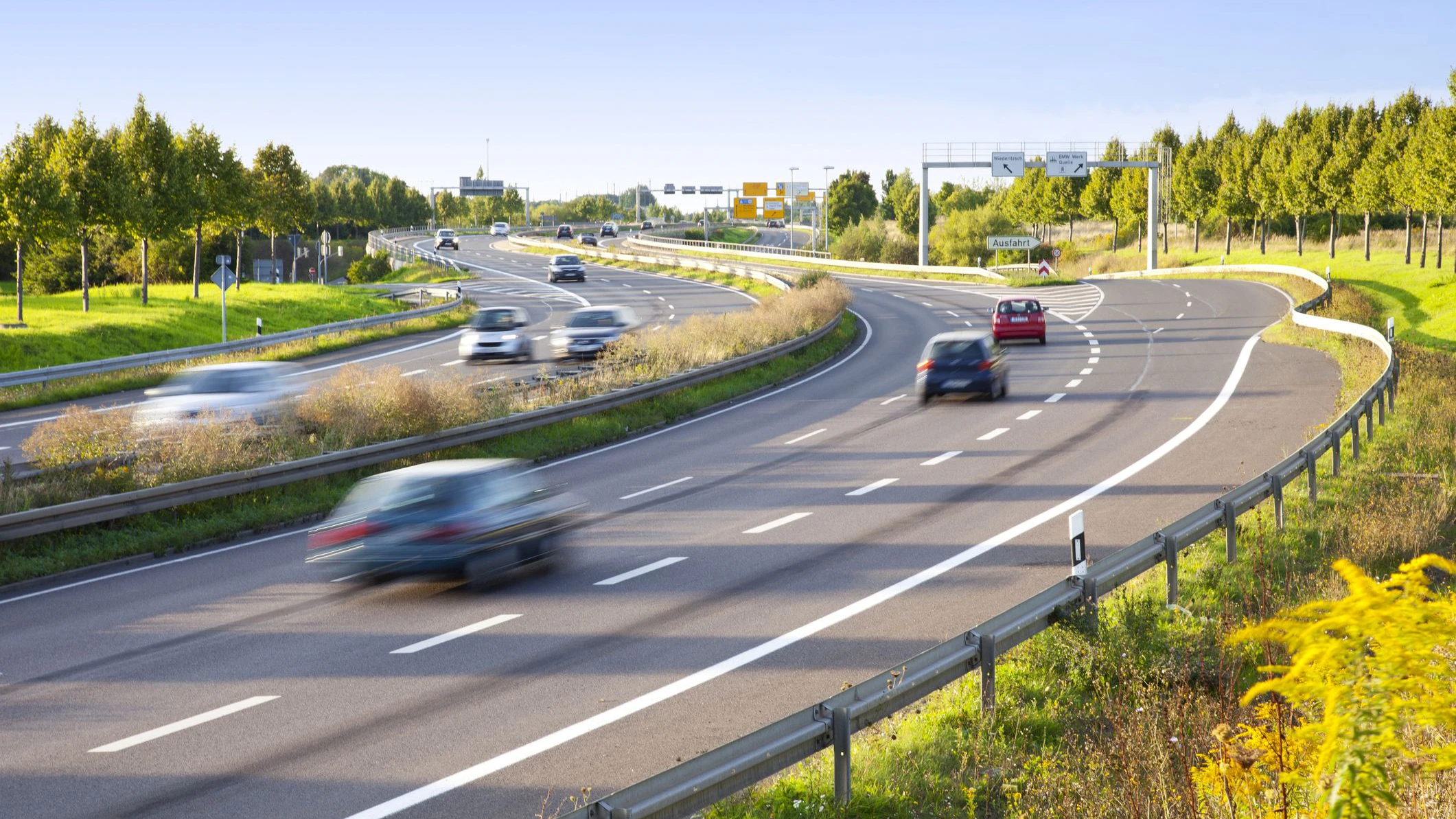 Der Mann wurde auf der Autobahn geblitzt.