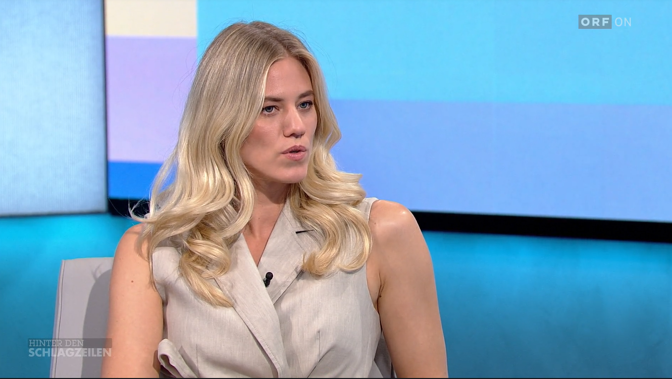 Model und Schauspielerin Larissa Marolt zu Gast bei 