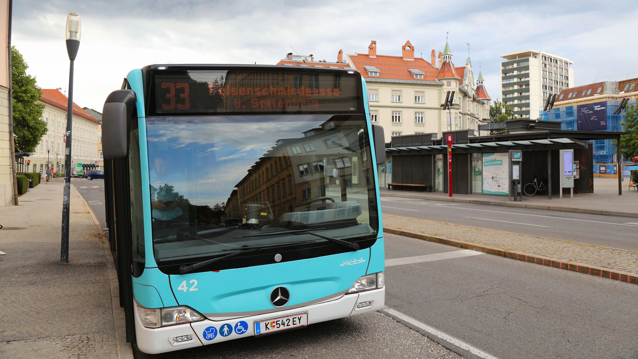 Ein Buslenker ist am Mittwochmorgen in Klagenfurt von einem 59-Jährigen bedroht worden. (Symbolbild)