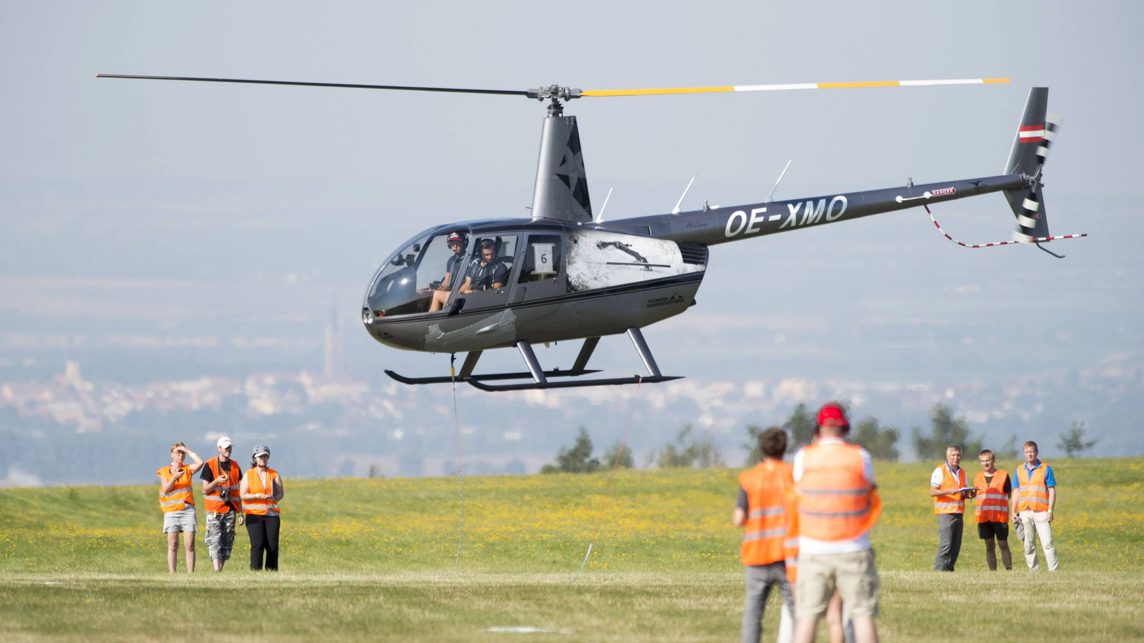 Thomas Morgenstern Helikopter wurde gestohlen. 