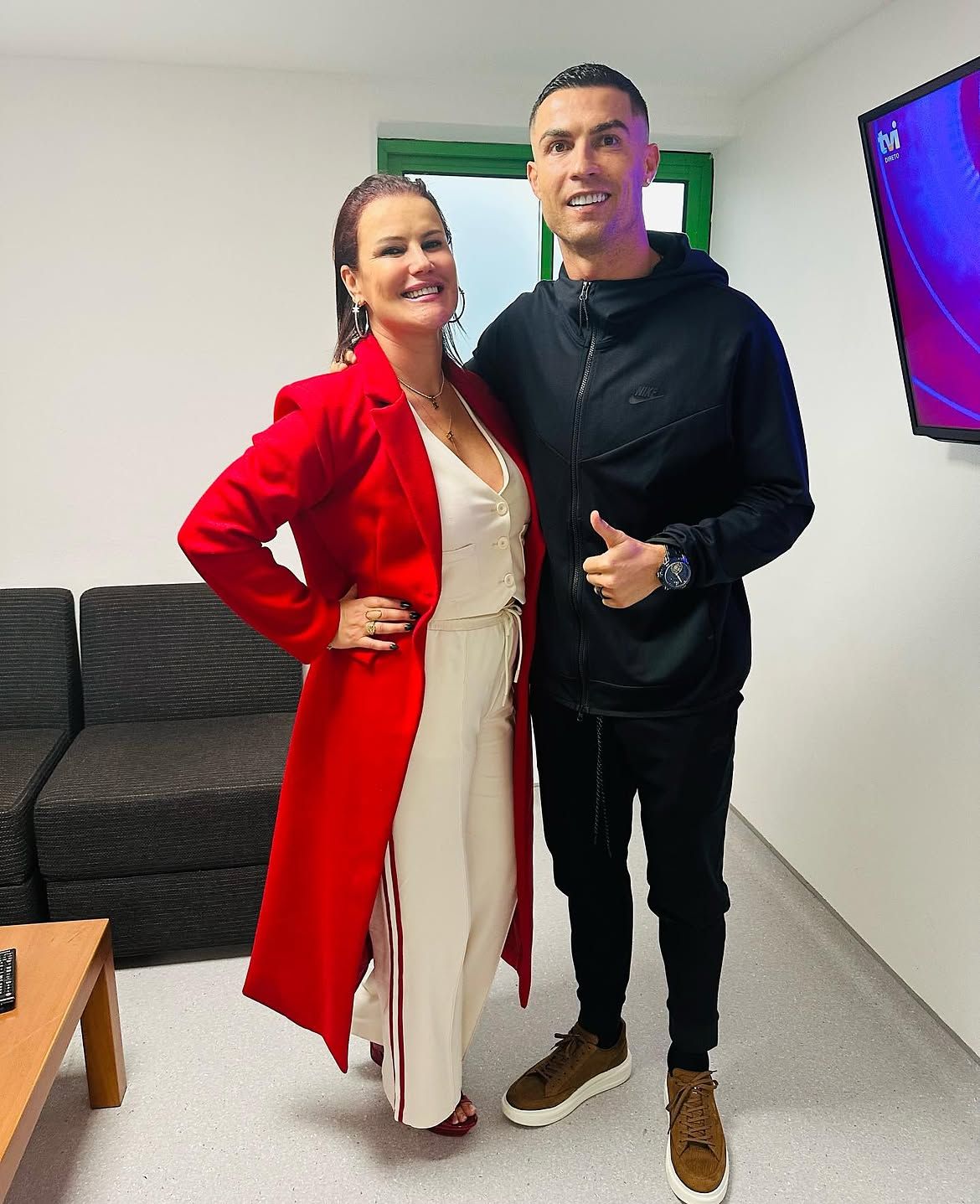 Elma mit Bruder Cristiano Ronaldo.