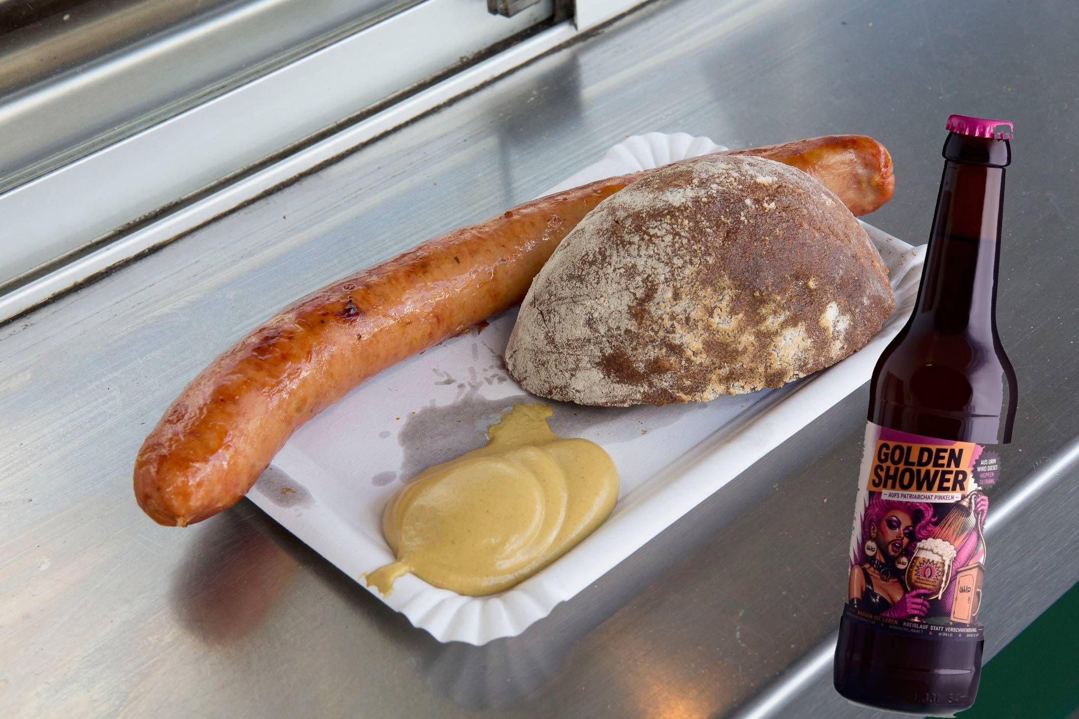 Heute.at - Golden Shower – Wiener Piss-Bier sorgt für Wirbel