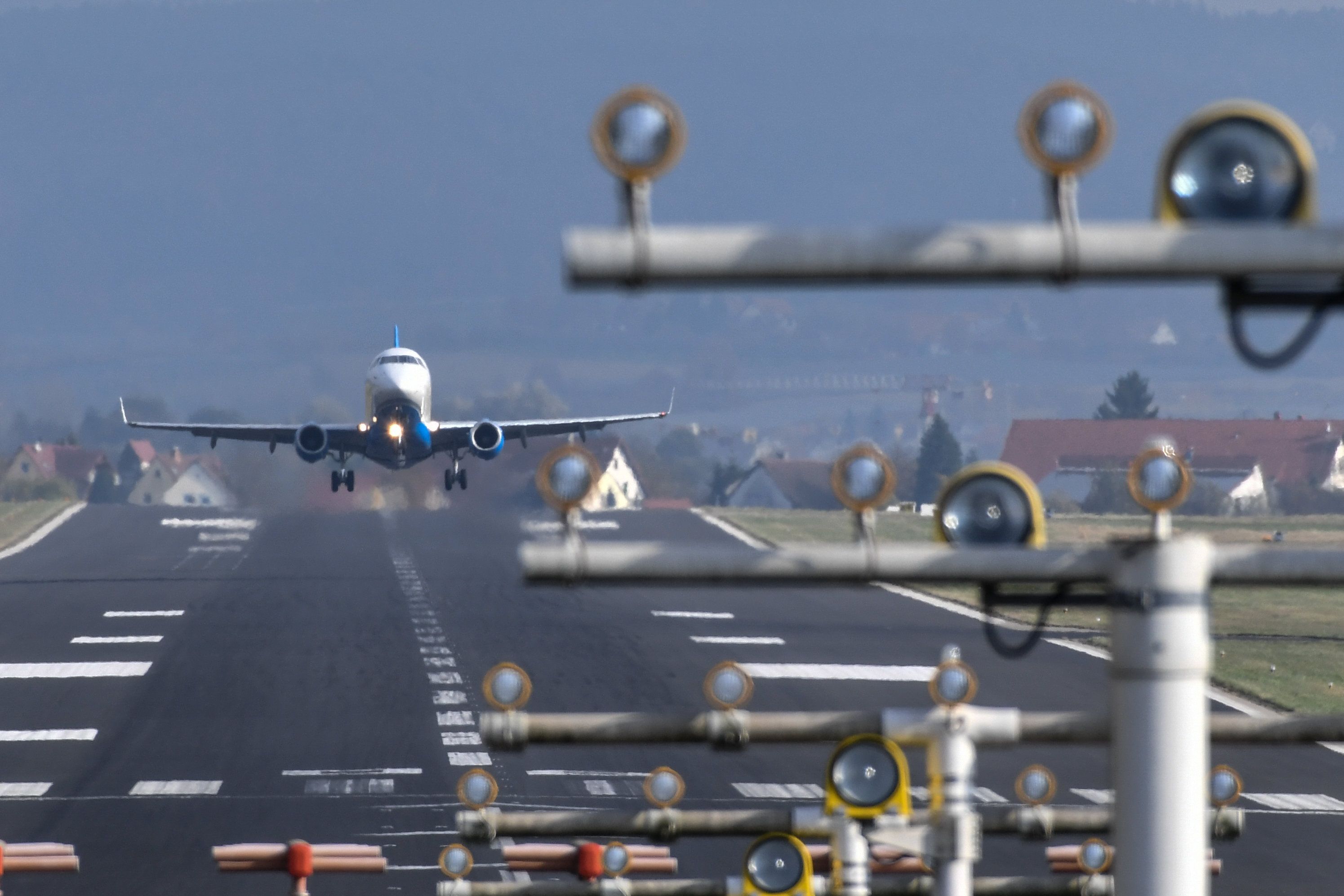 Zu dem Vorfall kam es am Bodensee-Airport in Friedrichshafen.