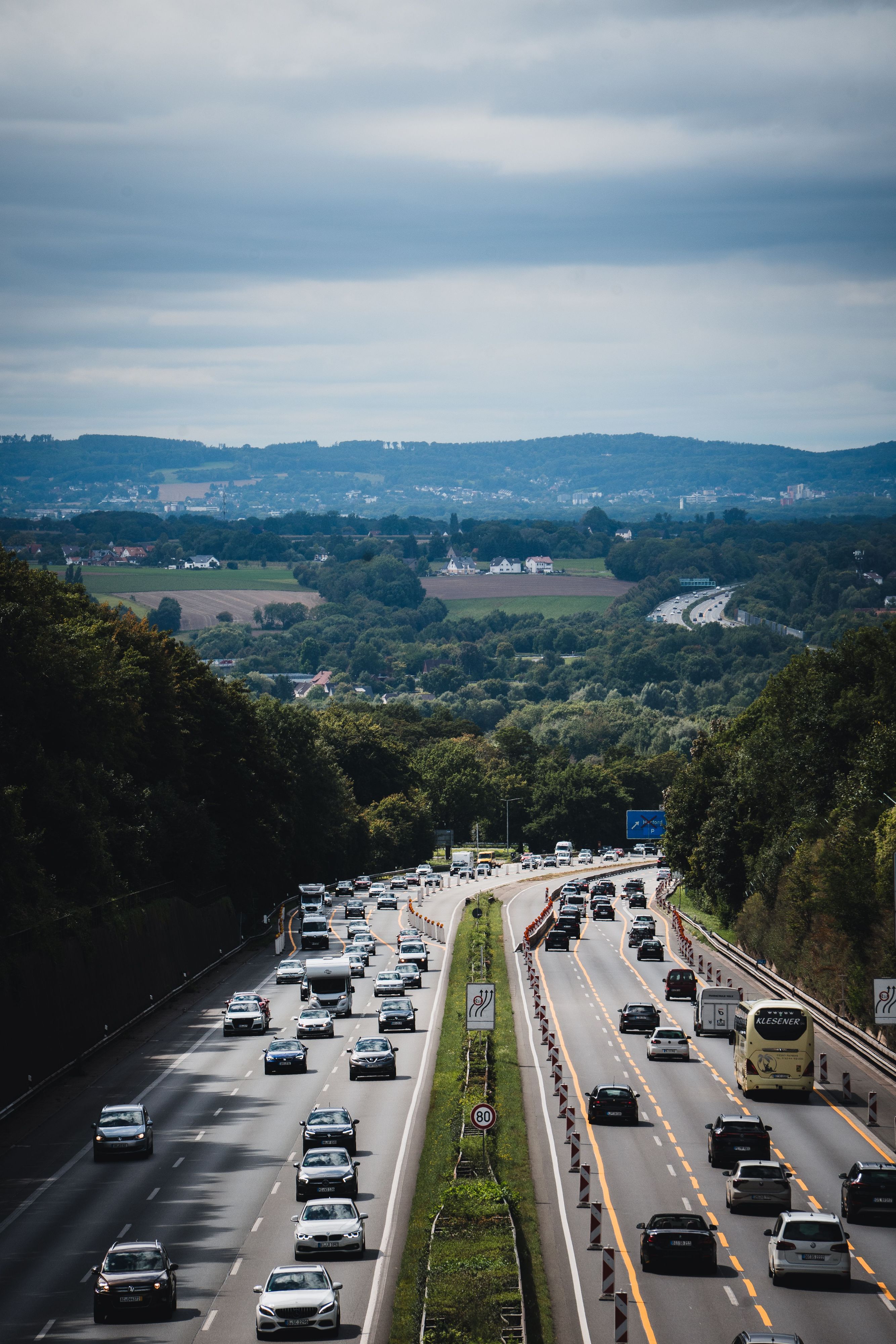 Am Wochenende ist viel Reiseverkehr aus Deutschland zu erwarten. In drei Bundesländern starten die Herbstferien.