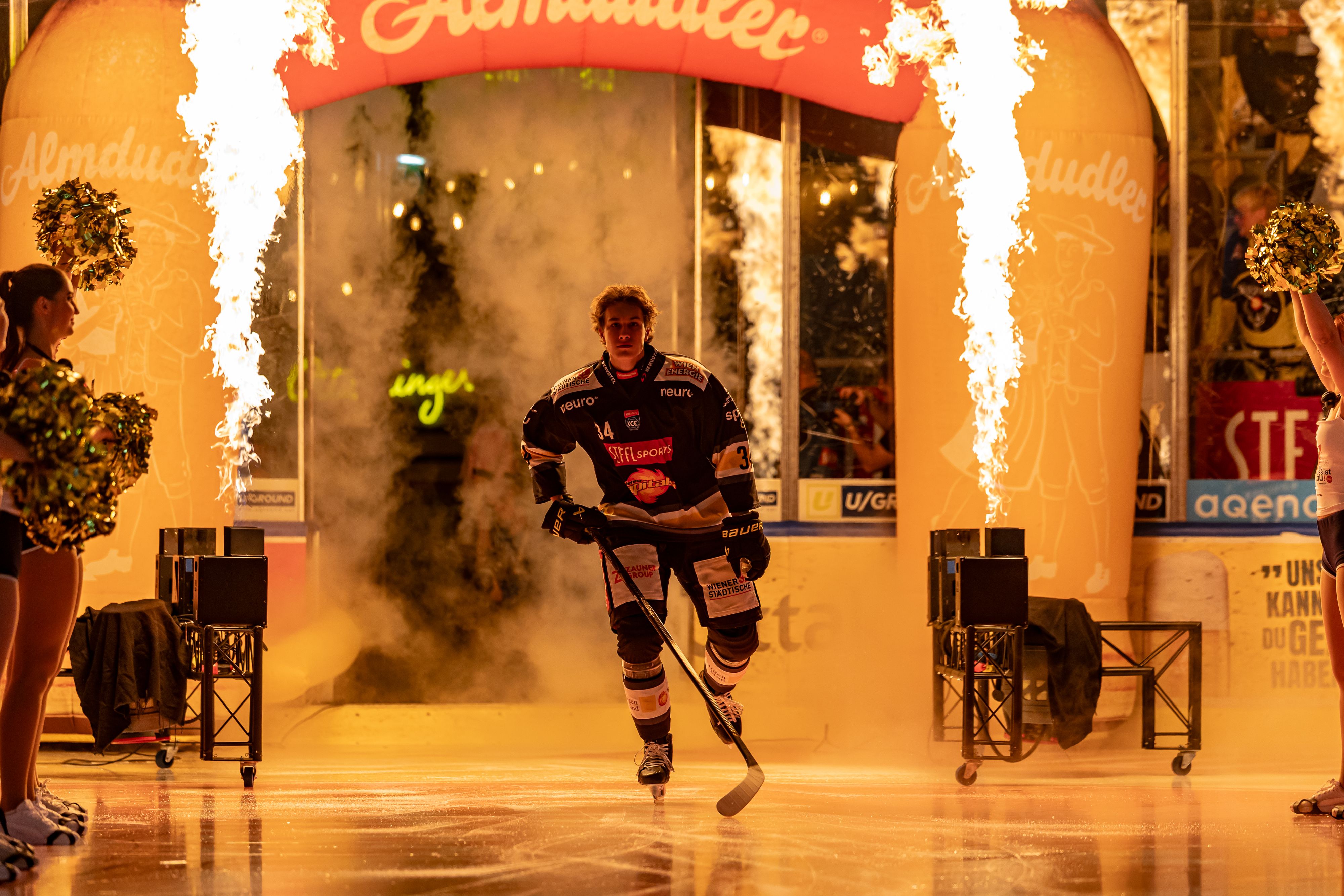 Die Vienna Capitals treffen morgen auf Innsbruck.