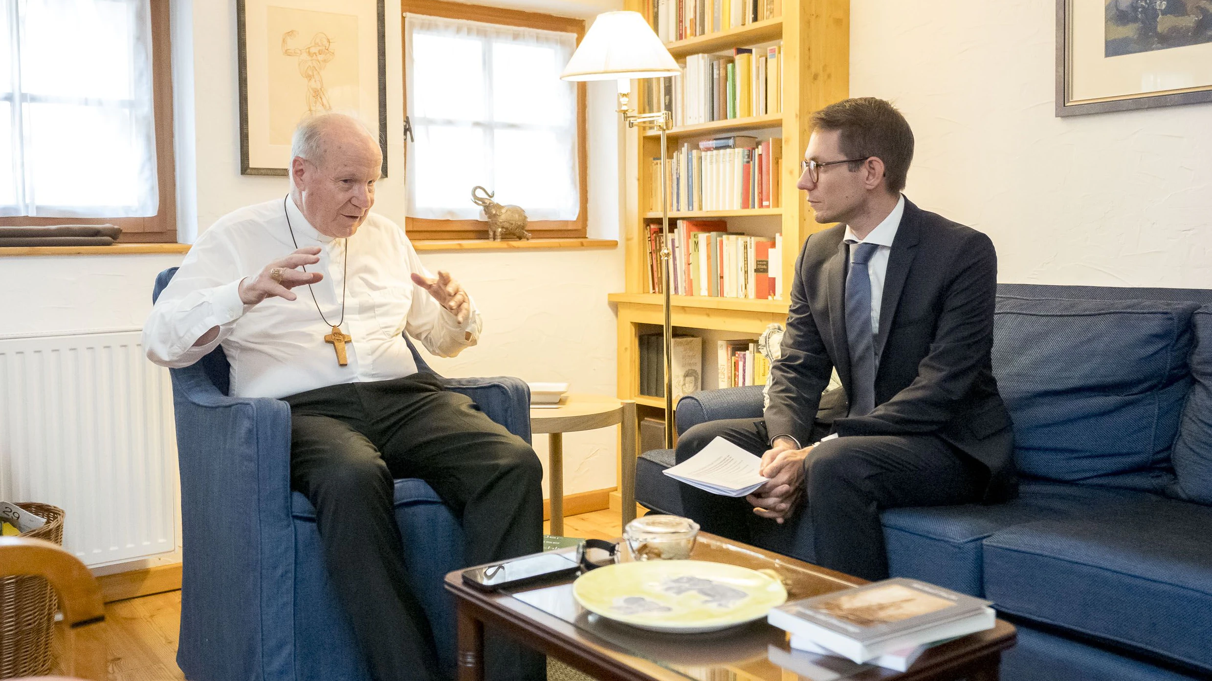 Kardinal Schönborn im Interview mit <em>"Heute"</em>-Chefredakteur Clemens Oistric