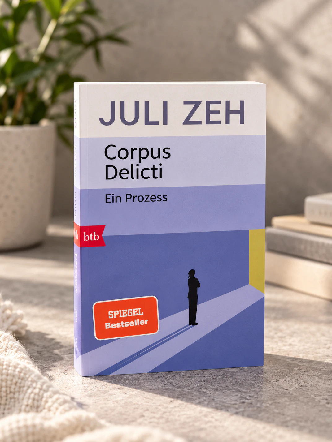 Der Bestseller "Corpus Delicti" von Juli Zeh&nbsp;aus dem btb Verlag bildet die Vorlage für den gleichnamigen Kinofilm - wir verlosen ein Exemplar.