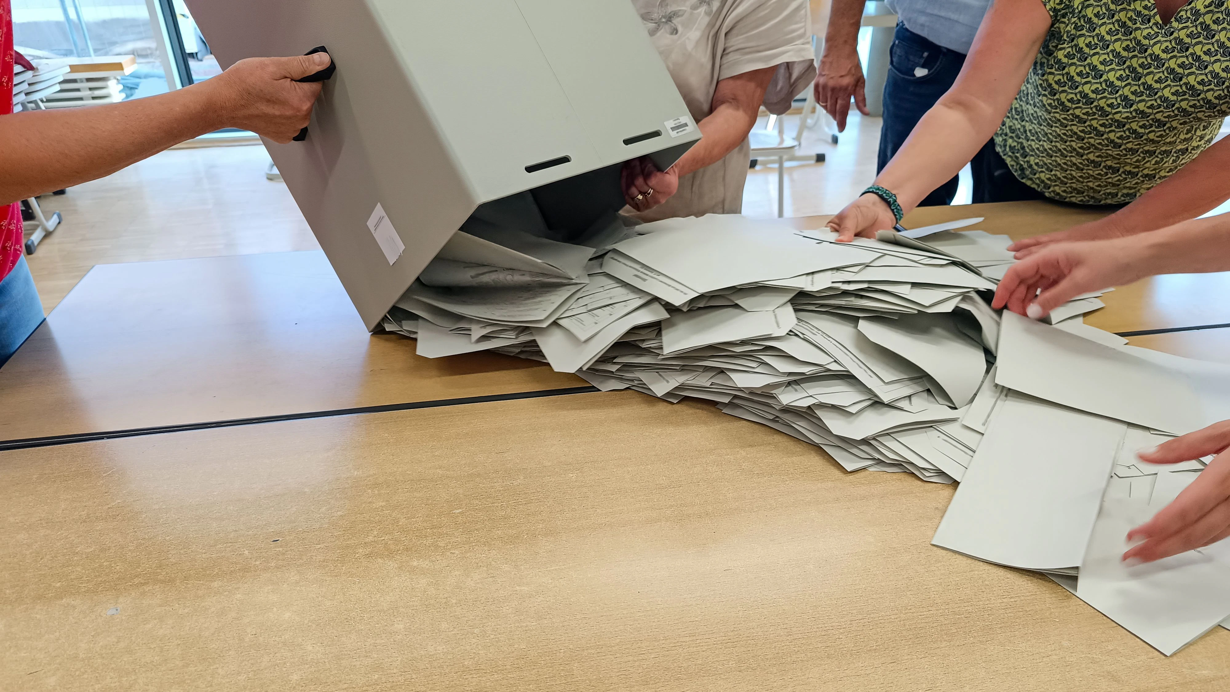 Eine Nachzählung stellt das Ergebnis in einem Berliner Wahlkreis auf den Kopf. (Symbolbild)