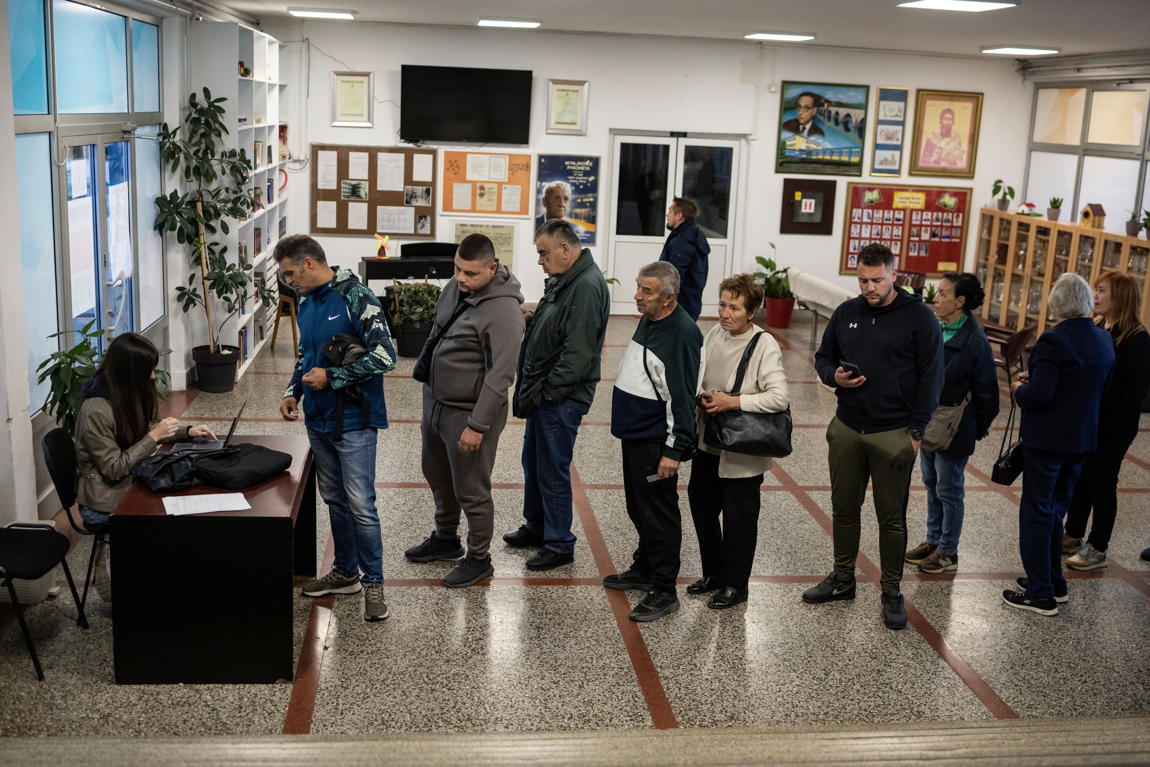 Technische Pannen haben den Start der Wahlen in Bosnien und Herzegowina überschattet. 