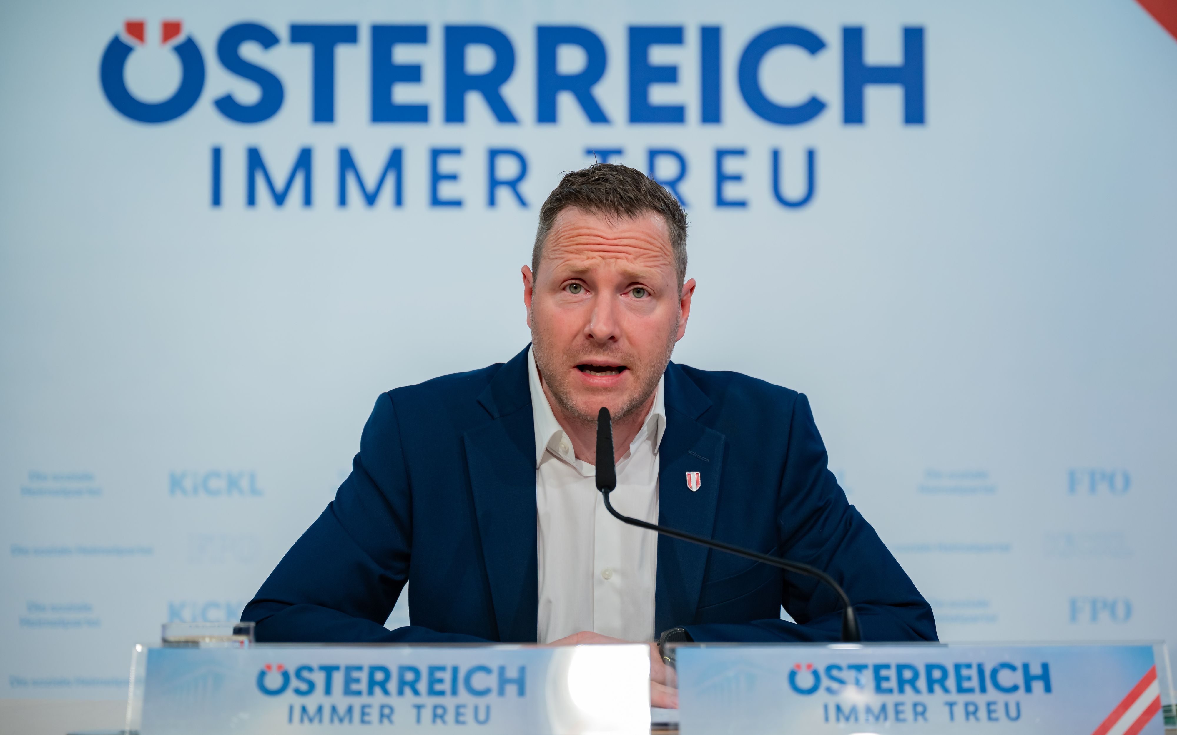 Die FPÖ fordert nun sofortige Neuwahlen.