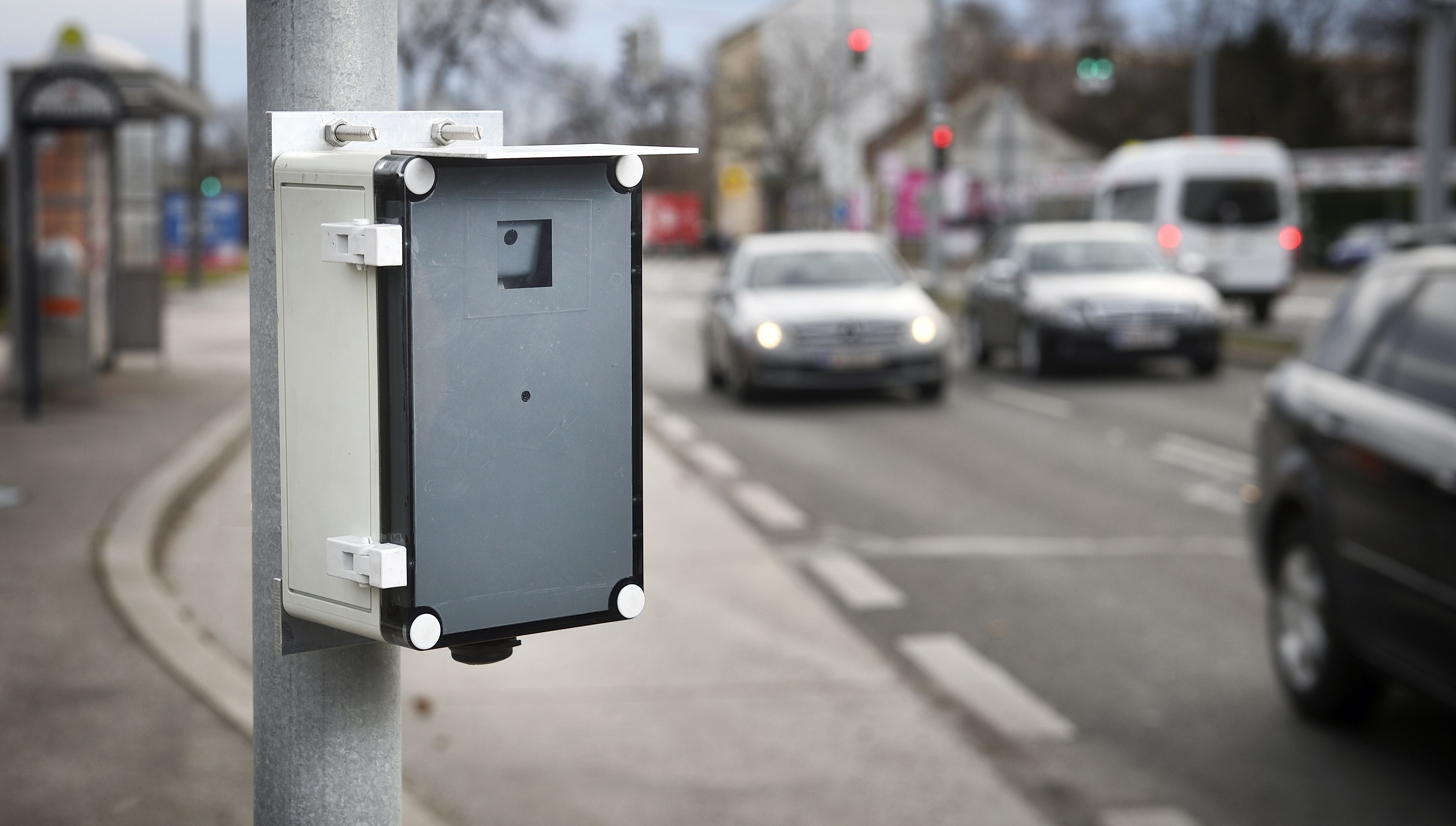 Beinaheunfälle passieren deutlich öfter als schwere Crashs. Genau dort setzt ein neues Verkehrserfassungssystem des AIT an.