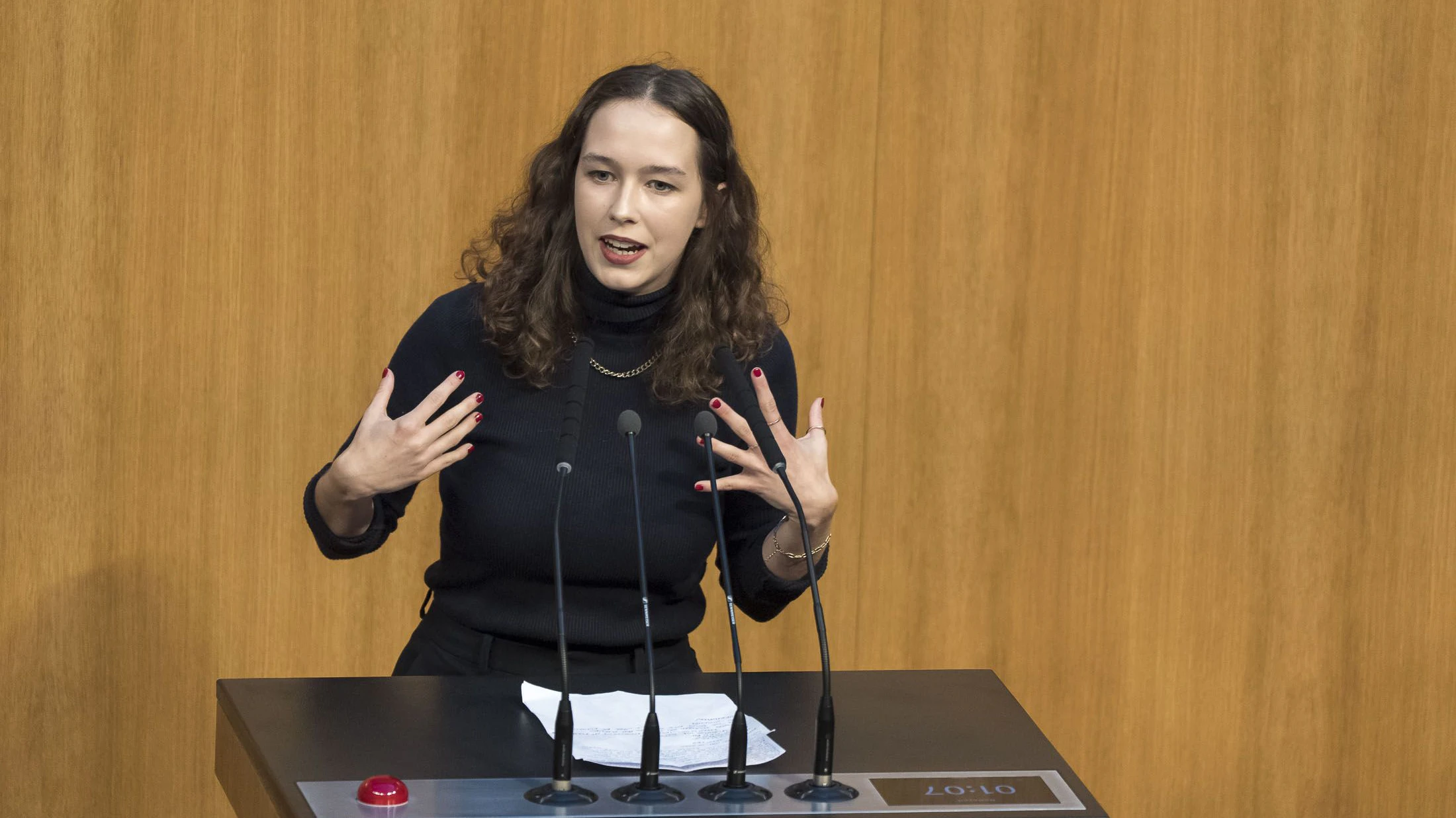 Heute.at - KI-Nacktbilder: Jede sechste EU-Abgeordnete betroffen