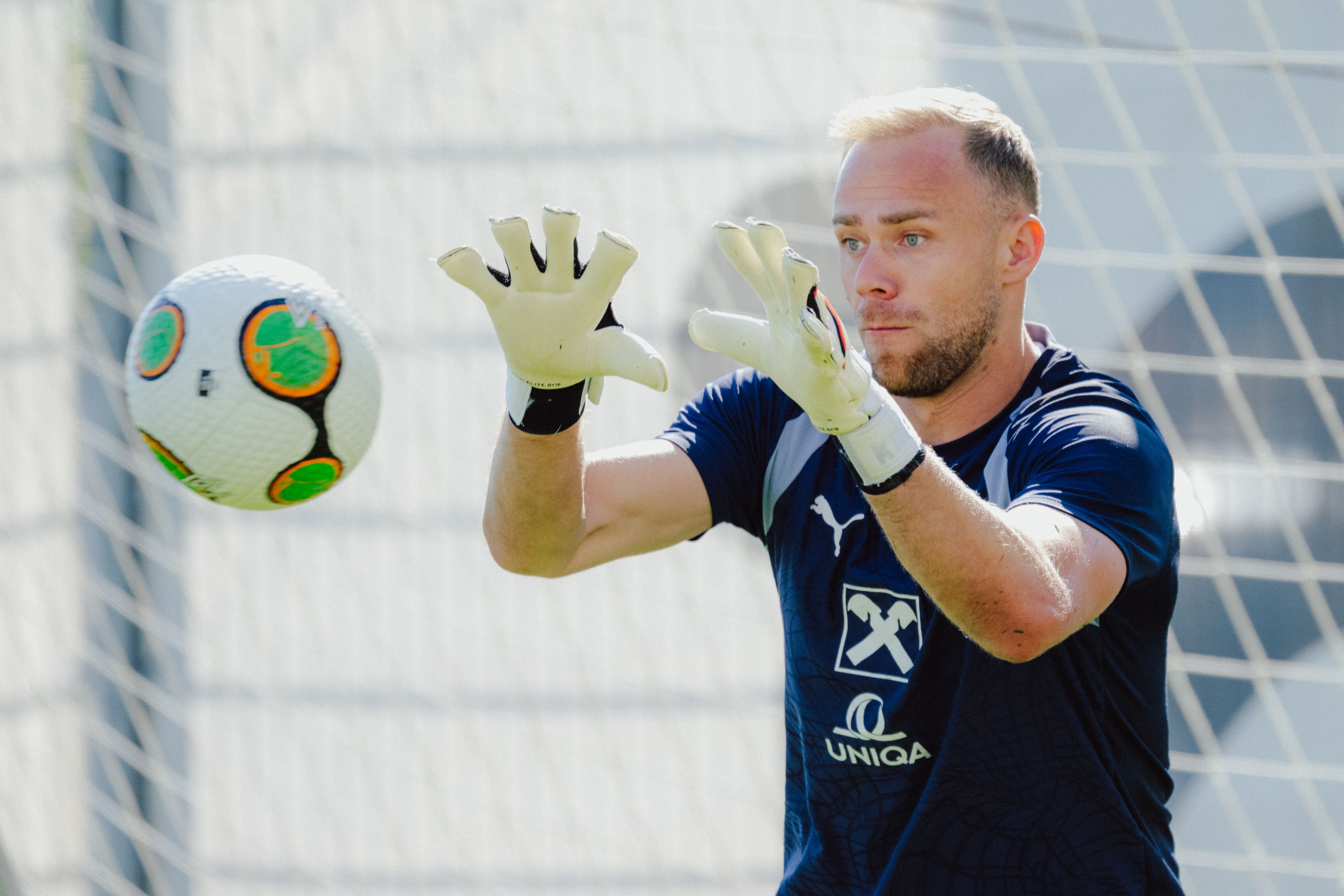 ÖFB-Keeper Schlager steht vor dem Bundesliga-Debüt.