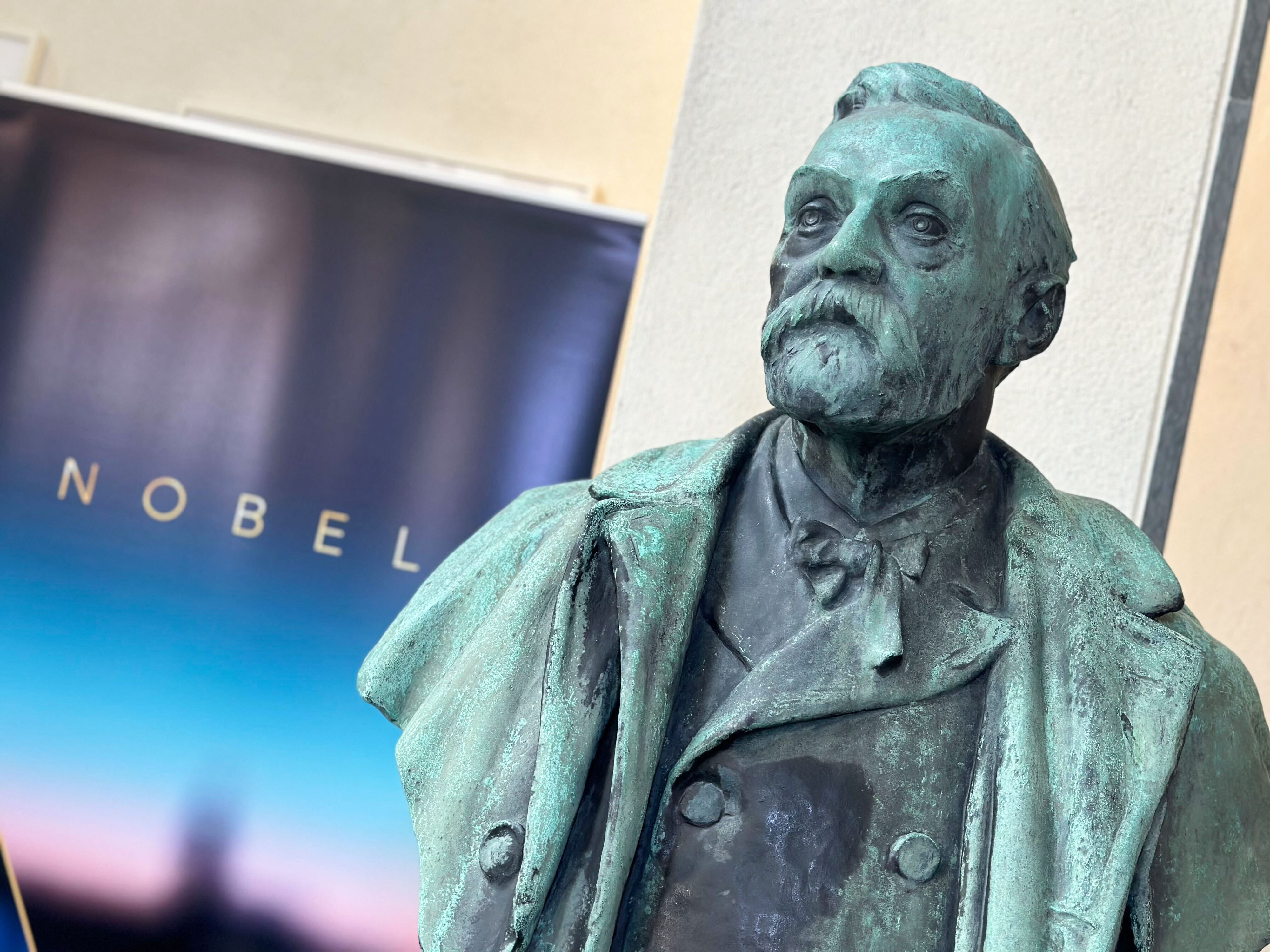 Der Medizin-Nobelpreis geht an zwei Deutsche und einen Amerikaner.