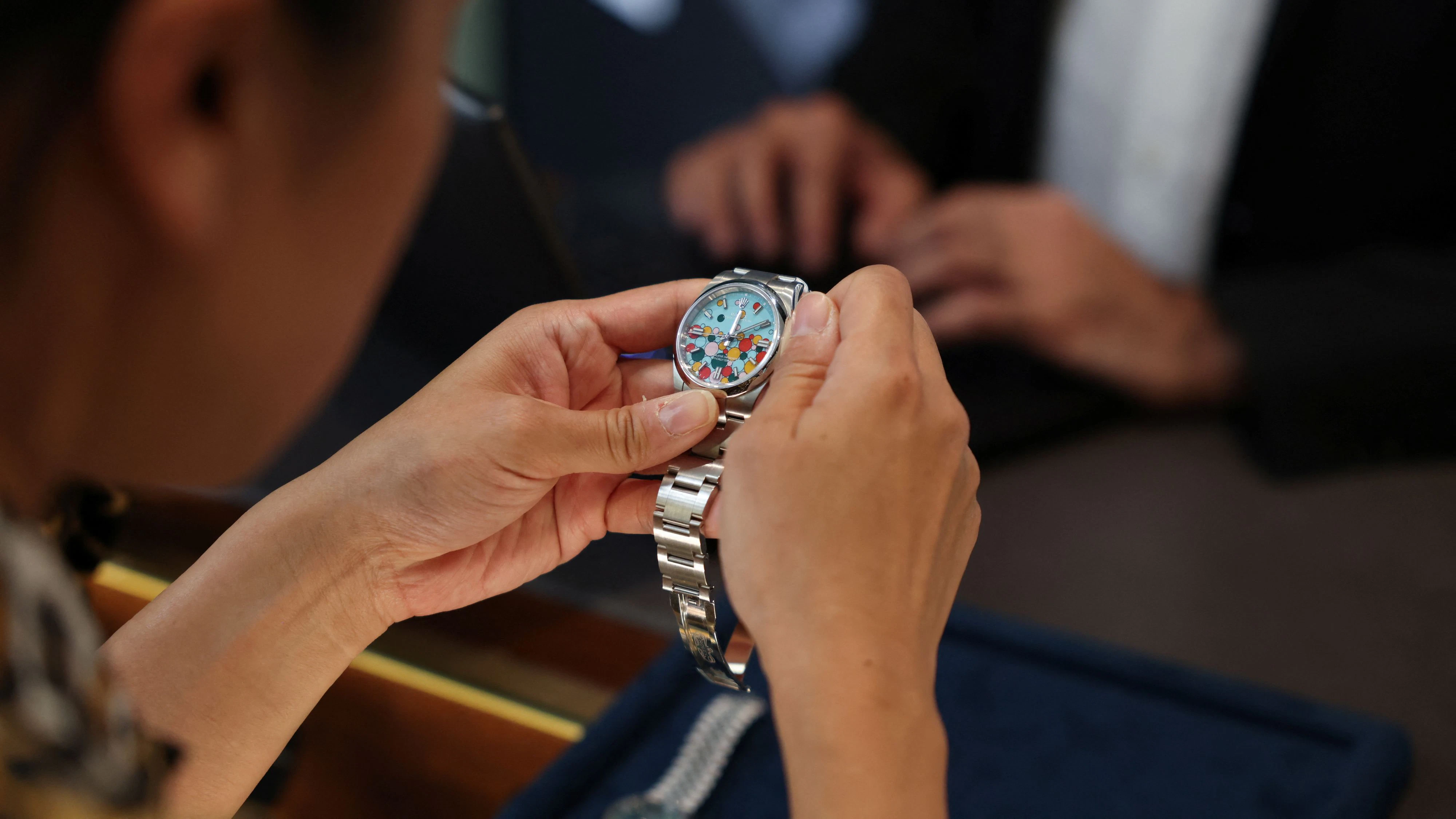 Heute.at - Warum Rolex und Co. zum High-Society-Spielzeug werden