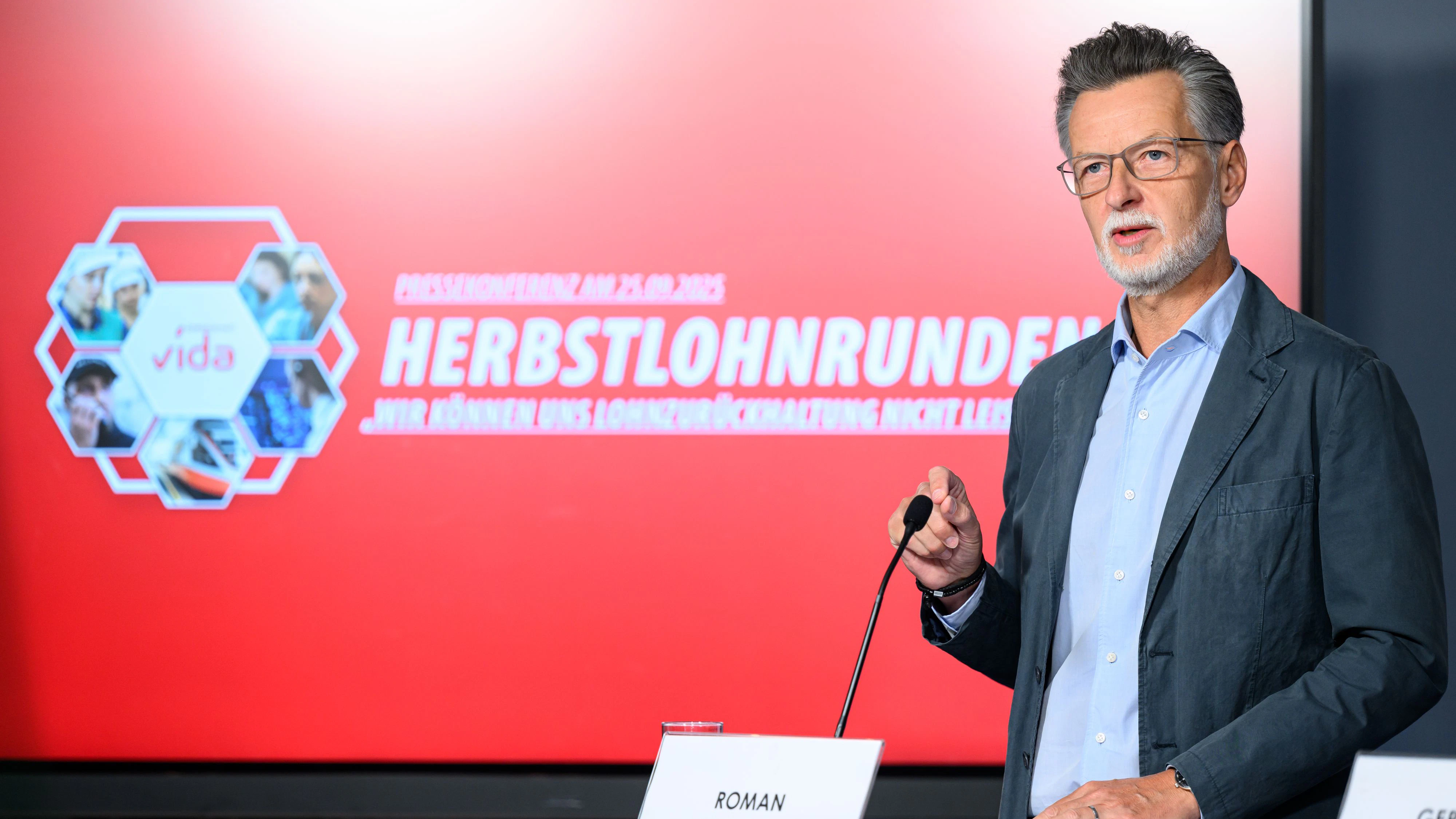 Chef-Gewerkschafter Roman Hebenstreit erklärt die Zeit der Krisenabschlüsse für beendet.