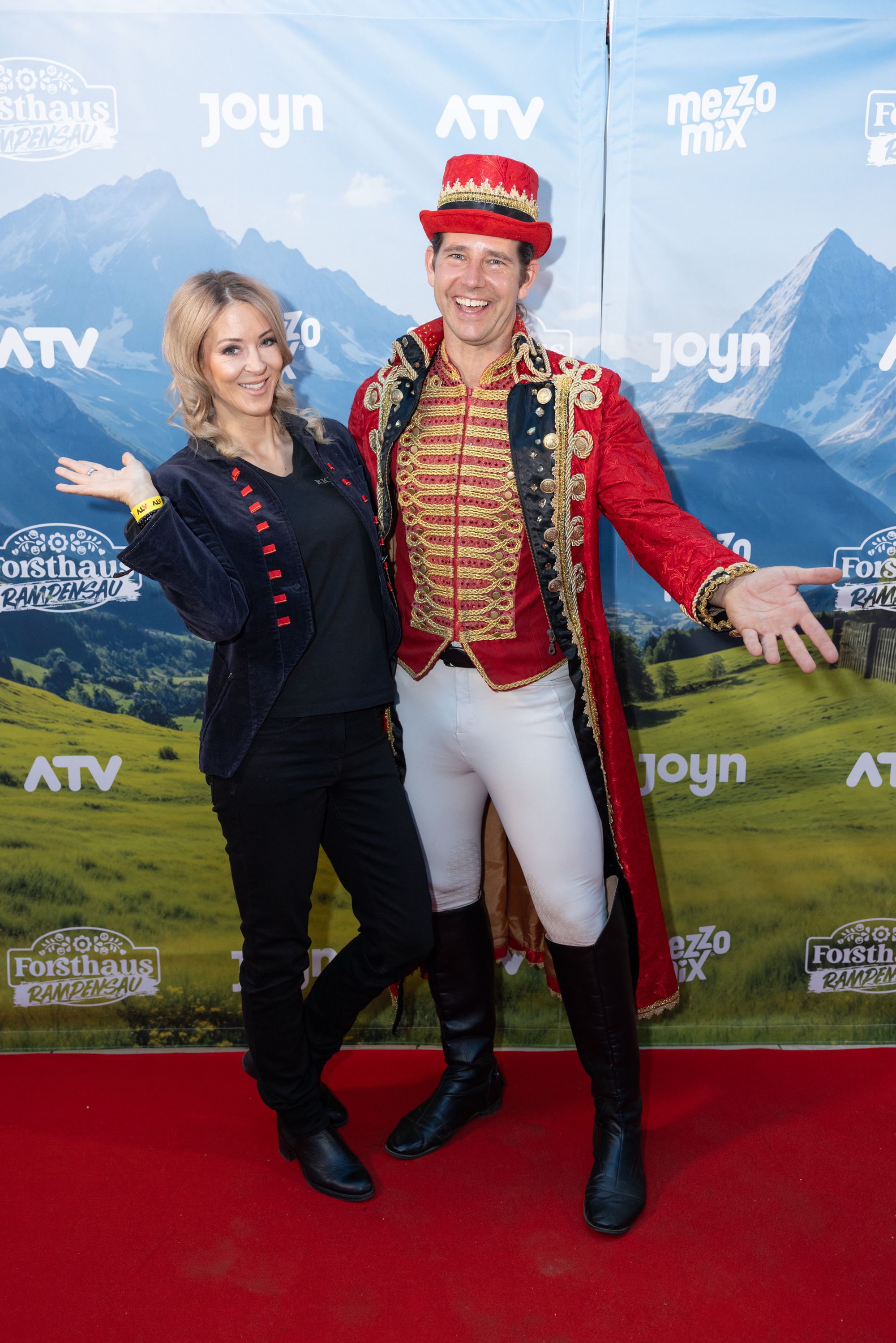 Simone Lugner und Alexander Schneller bei der 