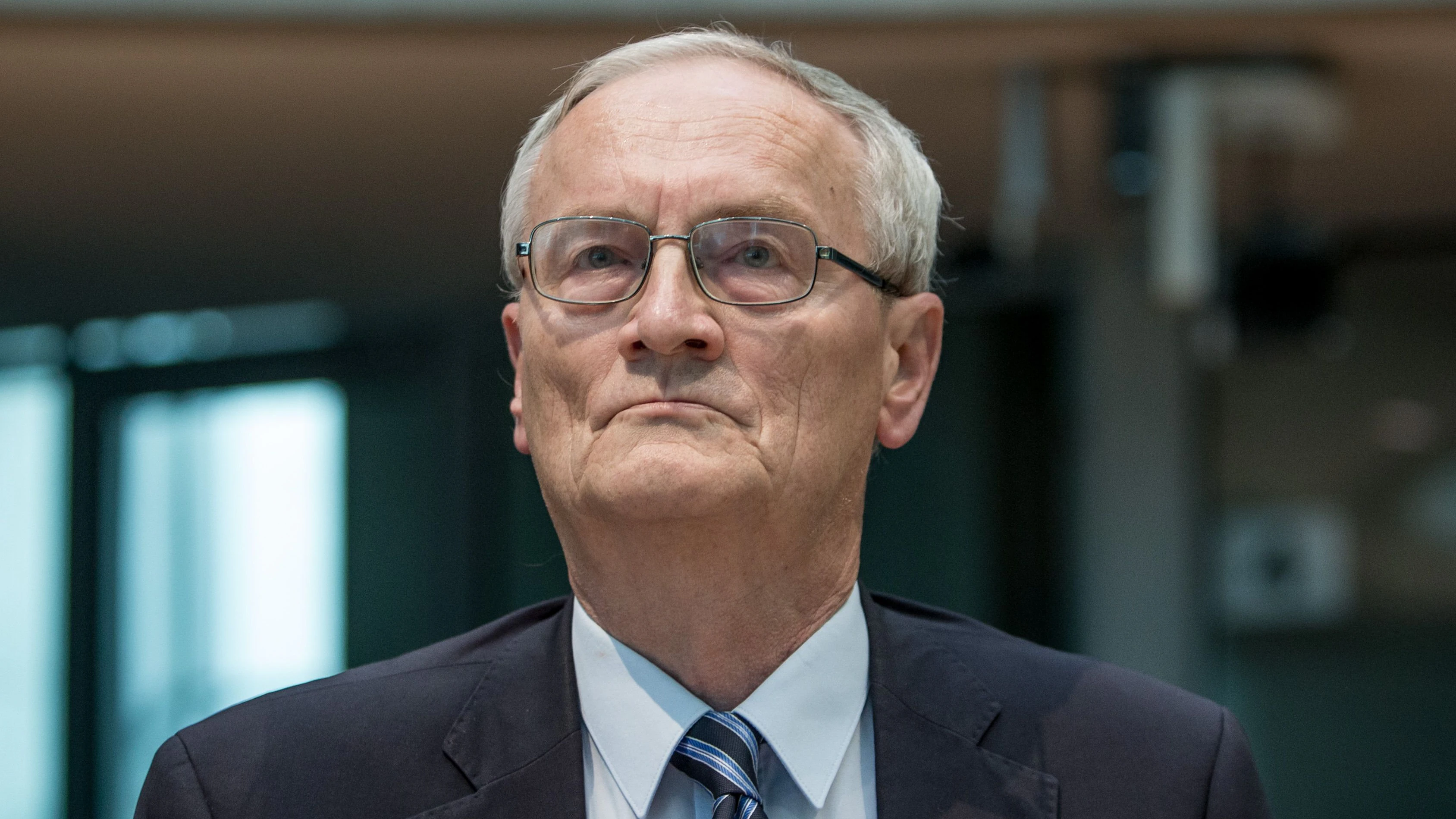 Heute.at - Ex-BND-Chef soll Staatsgeheimnisse verkauft haben