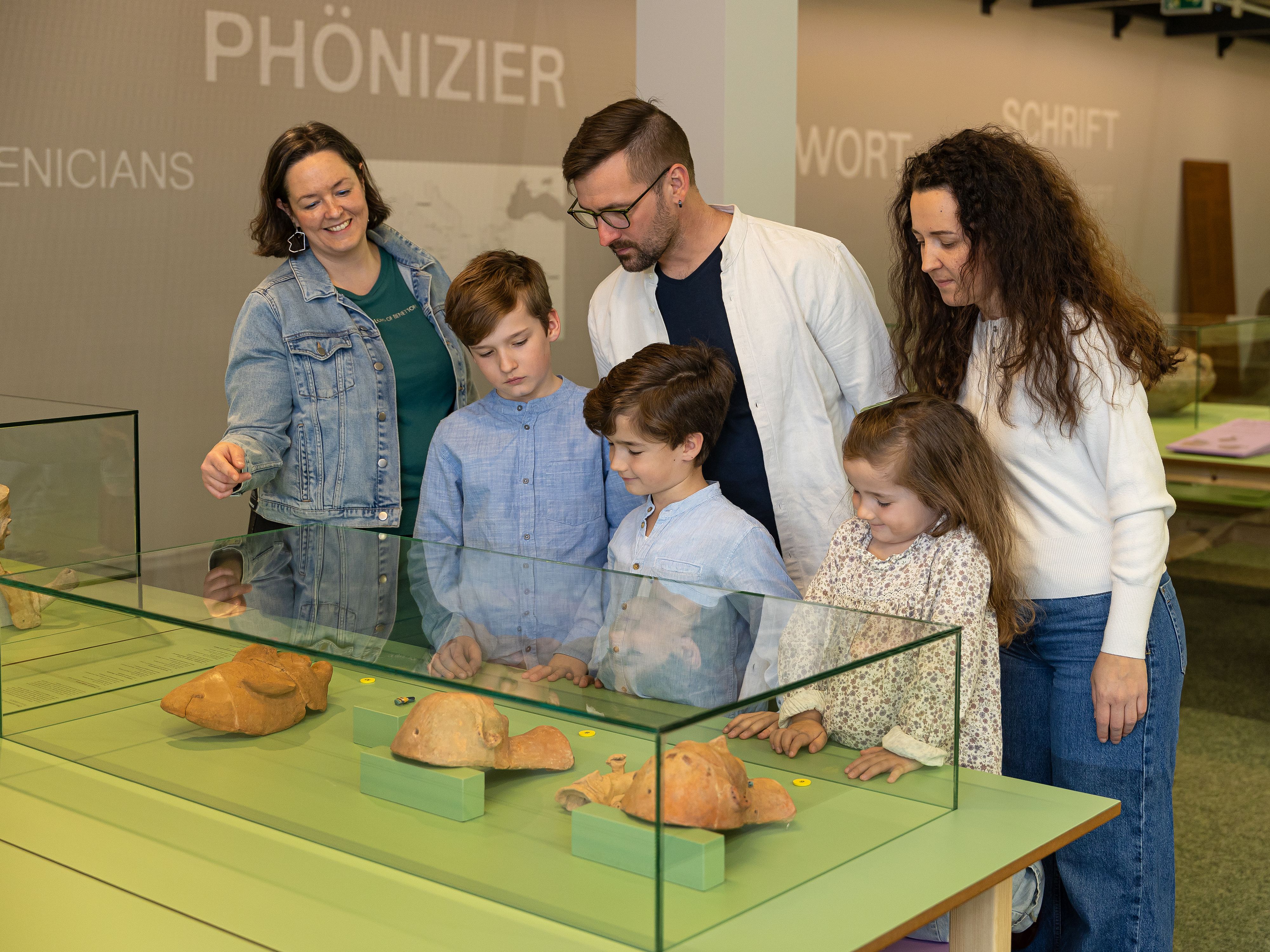 Heute.at - Gewinne Karten für die Iberer-Ausstellung im MAMUZ
