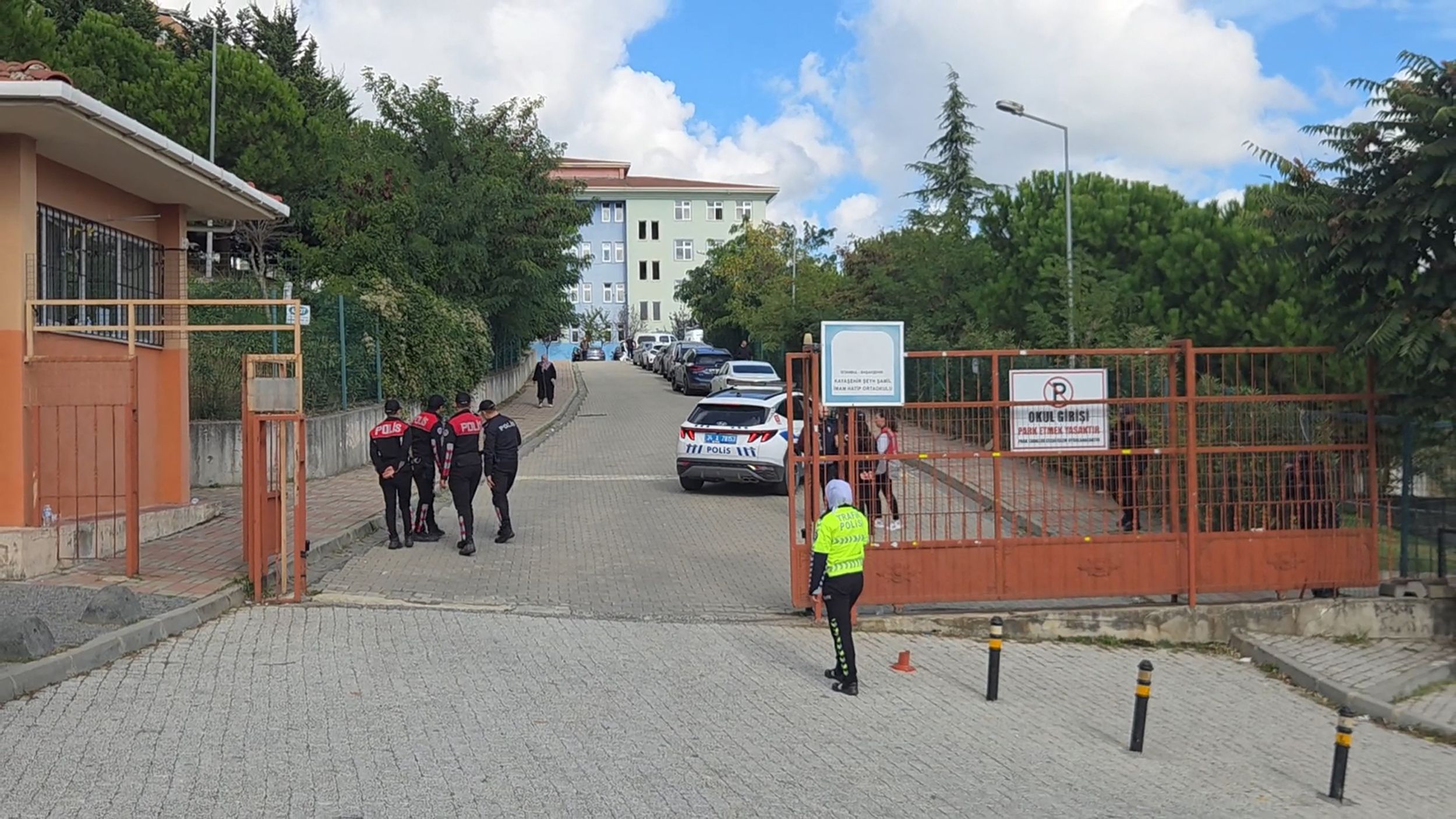 Ein Mädchen wurde bei der Messer-Attacke getötet.