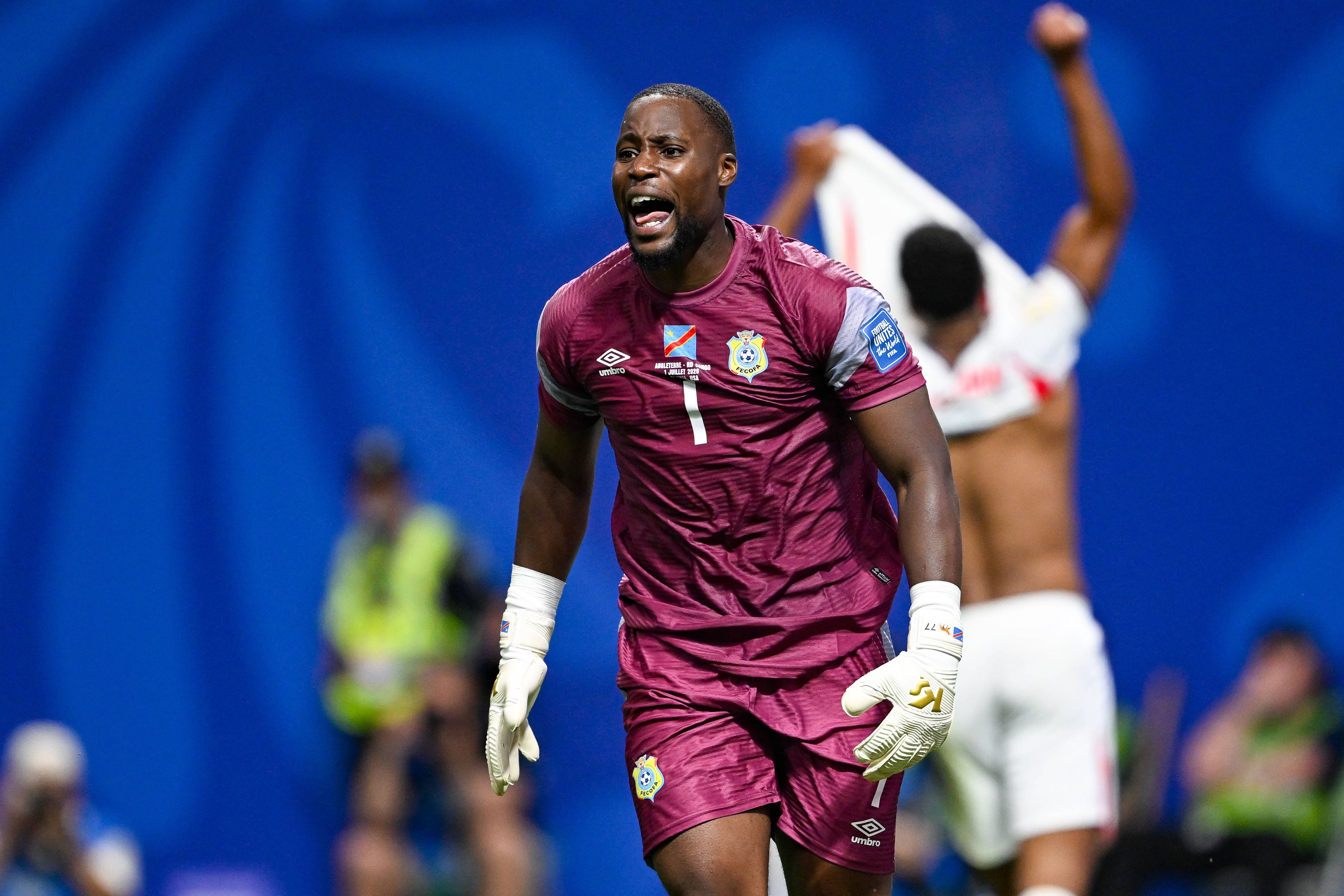 Lionel Mpasi, der Keeper der DR Kongo. 