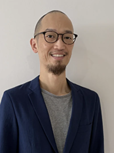 Masanobu Sato ist heute 43 Jahre alt.