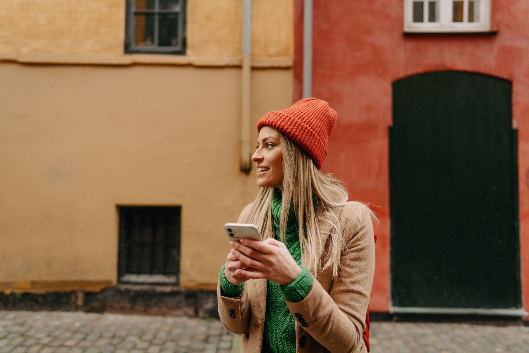 Xing-Gründer Lars Hinrichs will mit seinem Startup Simsalasim die Mobilfunkbranche aufmischen – mit einem unschlagbar günstigen Datentarif.
