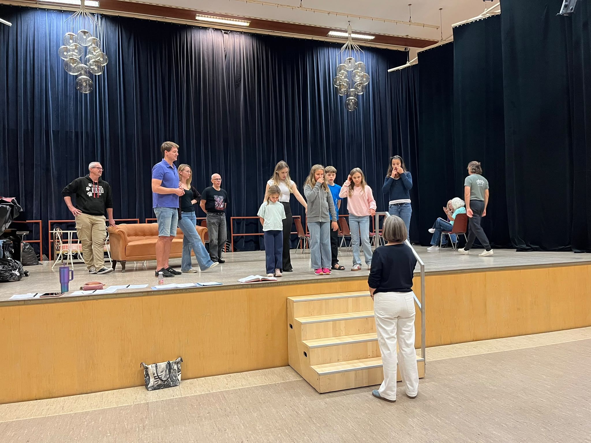 Einige der jungen Darsteller, die dort die Trapp-Kinder spielen, besuchen heute selbst das Gymnasium Klosterneuburg.