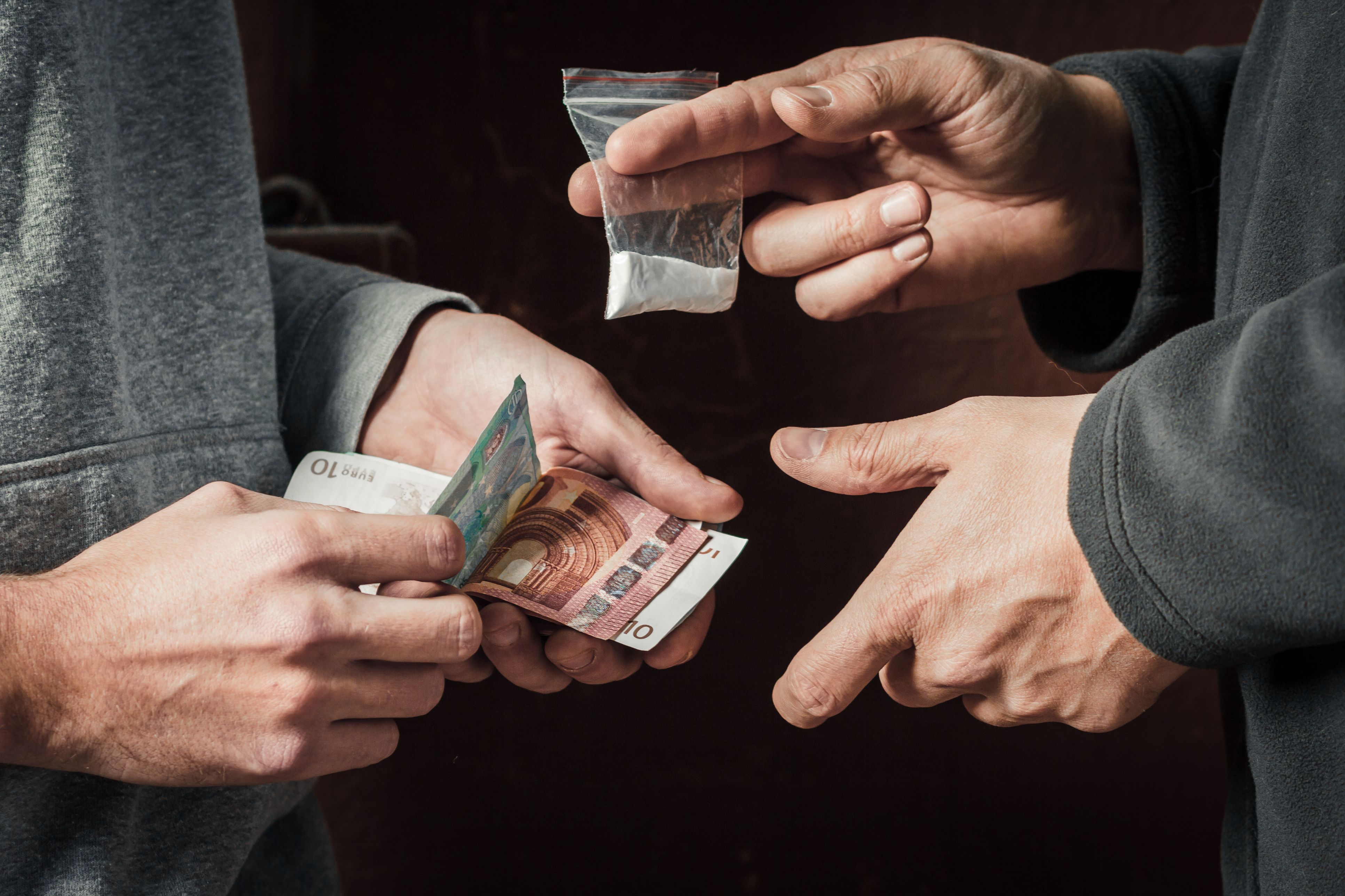 Auch Gewinne aus Drogengeschäften müssen korrekt versteuert werden. Illegal sind sie trotzdem.