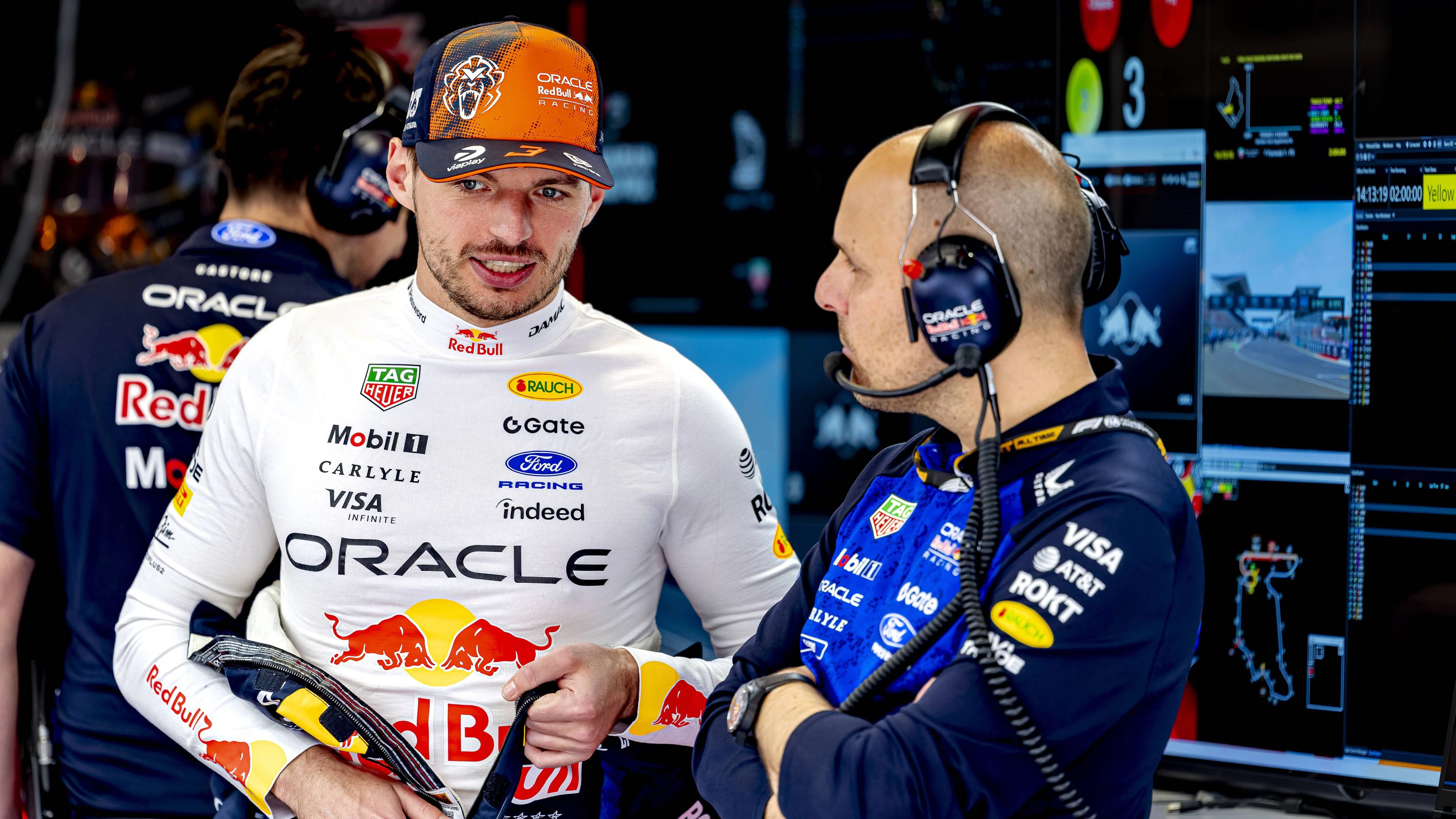 Formel-1-Star Max Verstappen und sein Noch-Renningenieur Gianpiero Lambiase. 