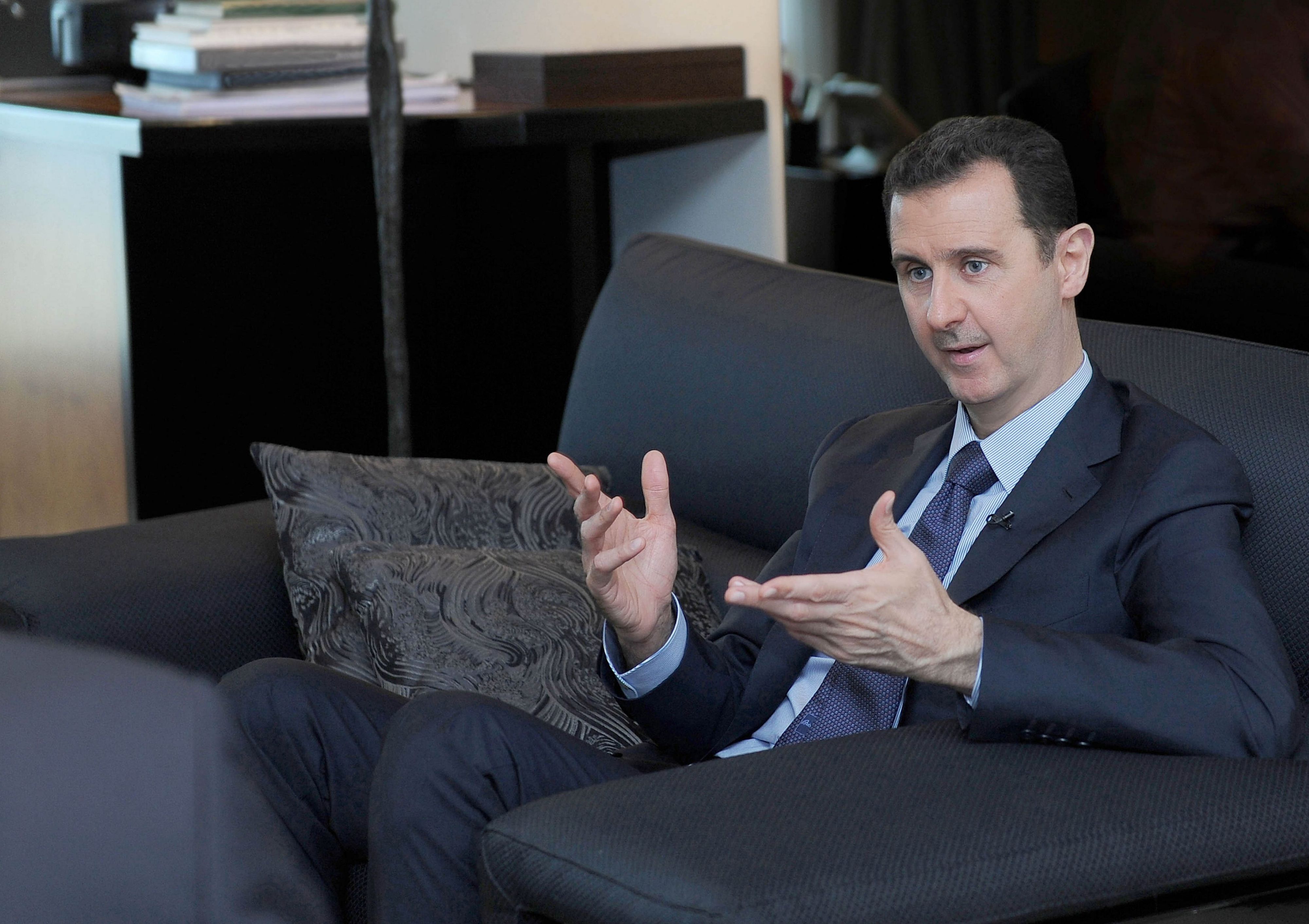 August 2013: Syriens Präsident Baschar al-Assad dementiert im Gespräch mit russischen Reportern den Einsatz von Giftgas-Waffen durch seine Armee.