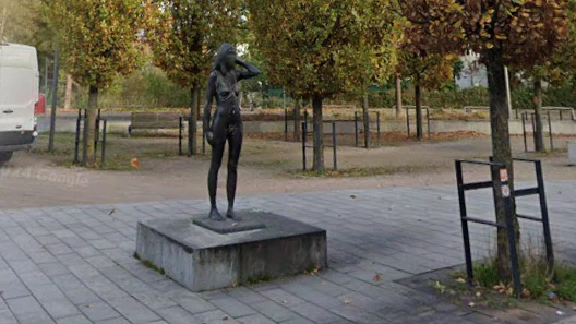 Nackte Eva