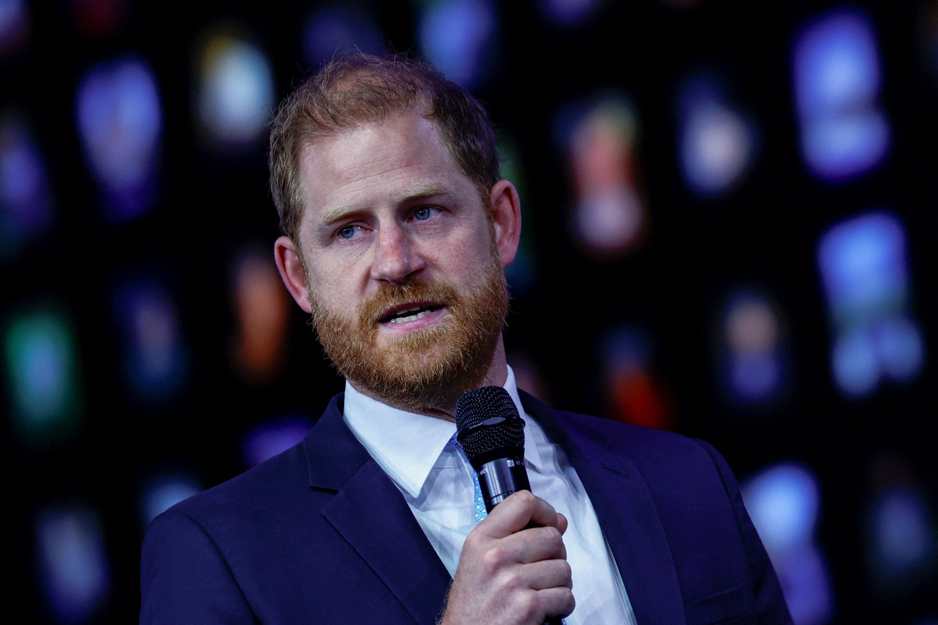 Prinz Harry spricht in einer neuen Online-Lektion über Trauer und Depression.