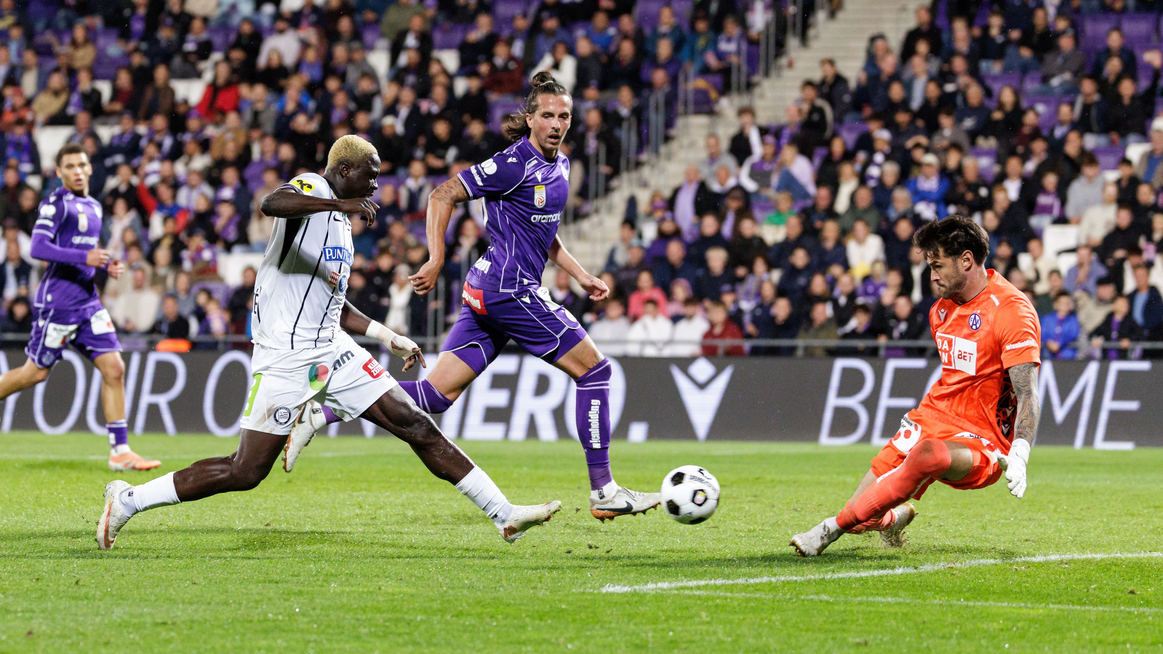Sturm Graz jubelt gegen die Wiener Austria. 