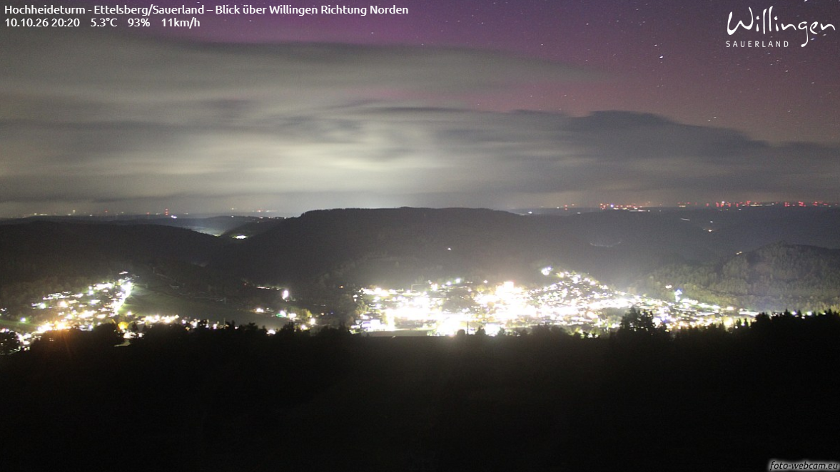 Sogar im Sauerland sind Polarlichter zu sehen.
