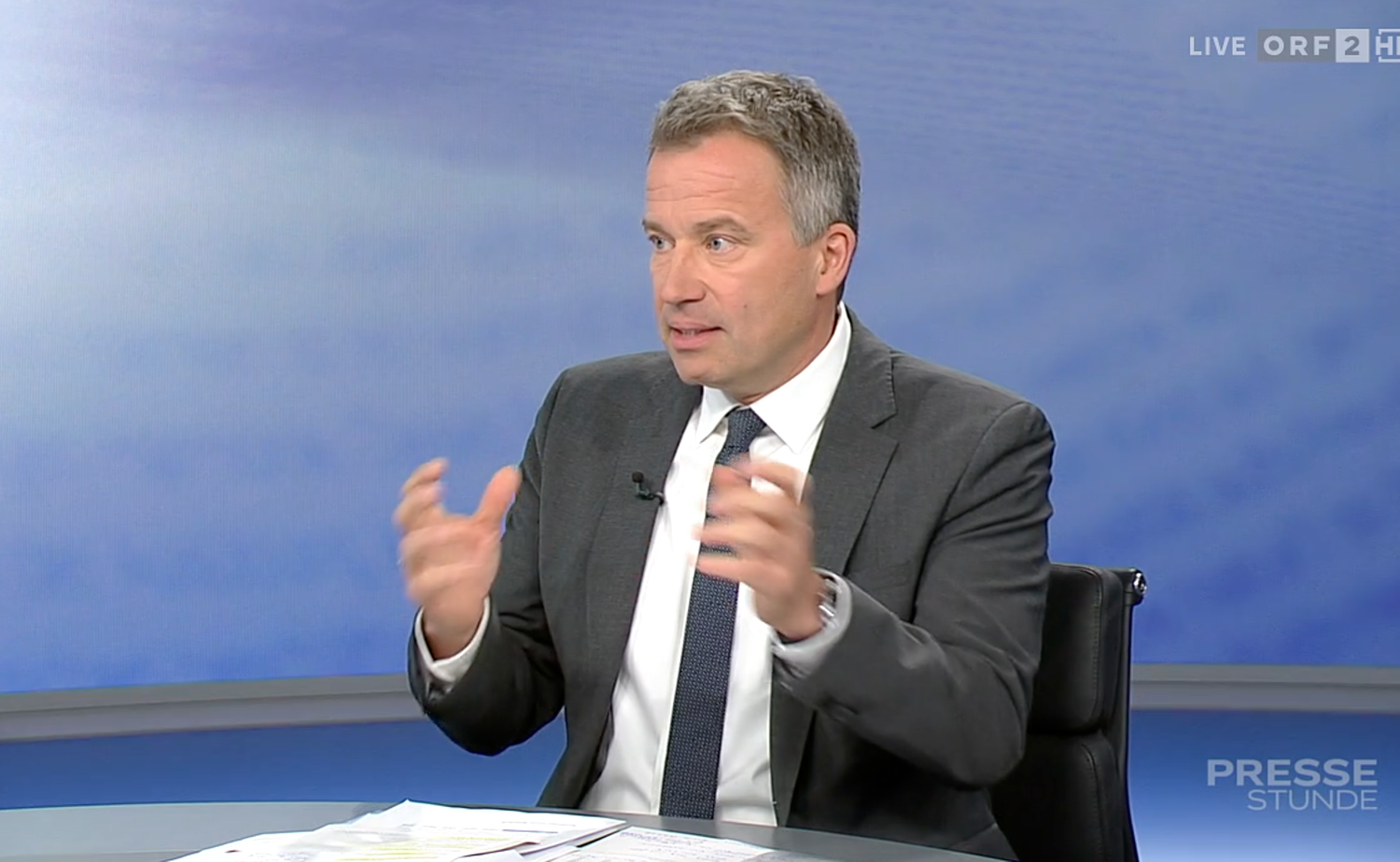 AMS-Chef Johannes Kopf in der ORF-