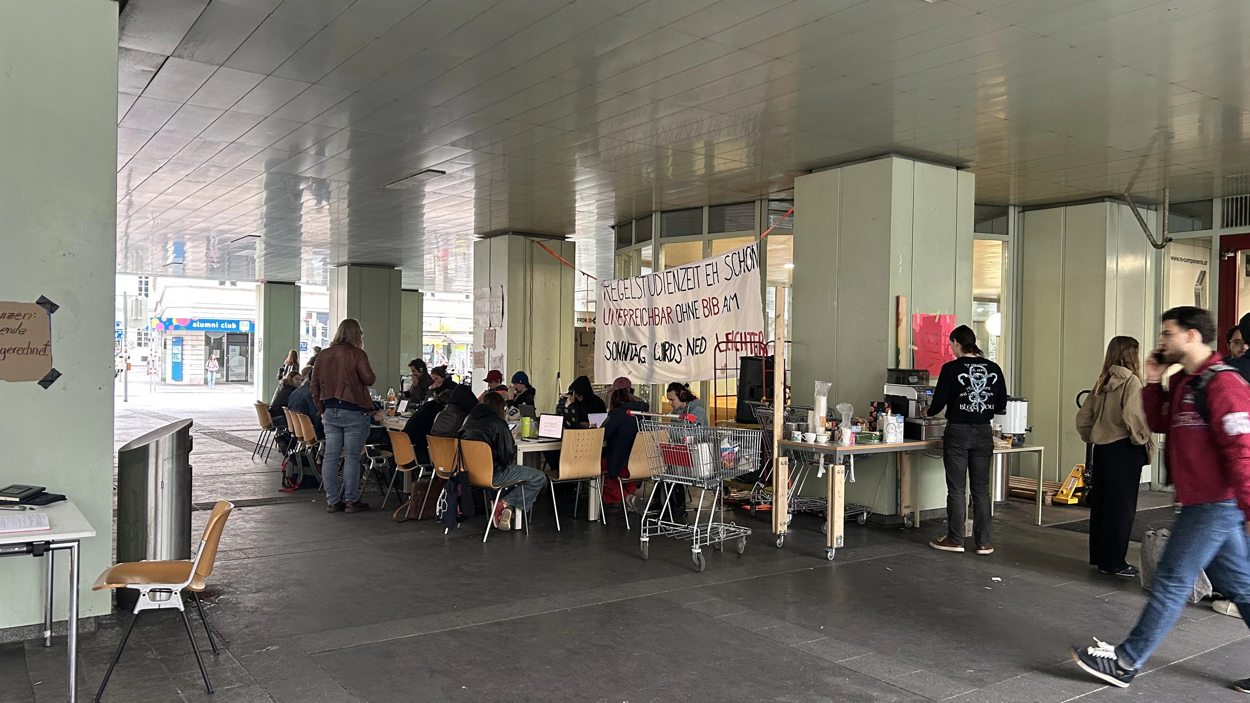 Studenten-Protest gegen Sparmaßnahmen an der TU Wien